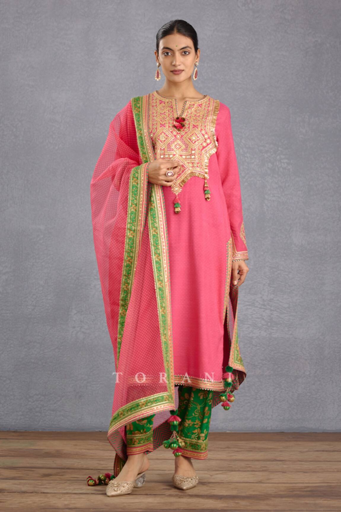 Torani Rang Raas Paakizah Phiran Kurta Set