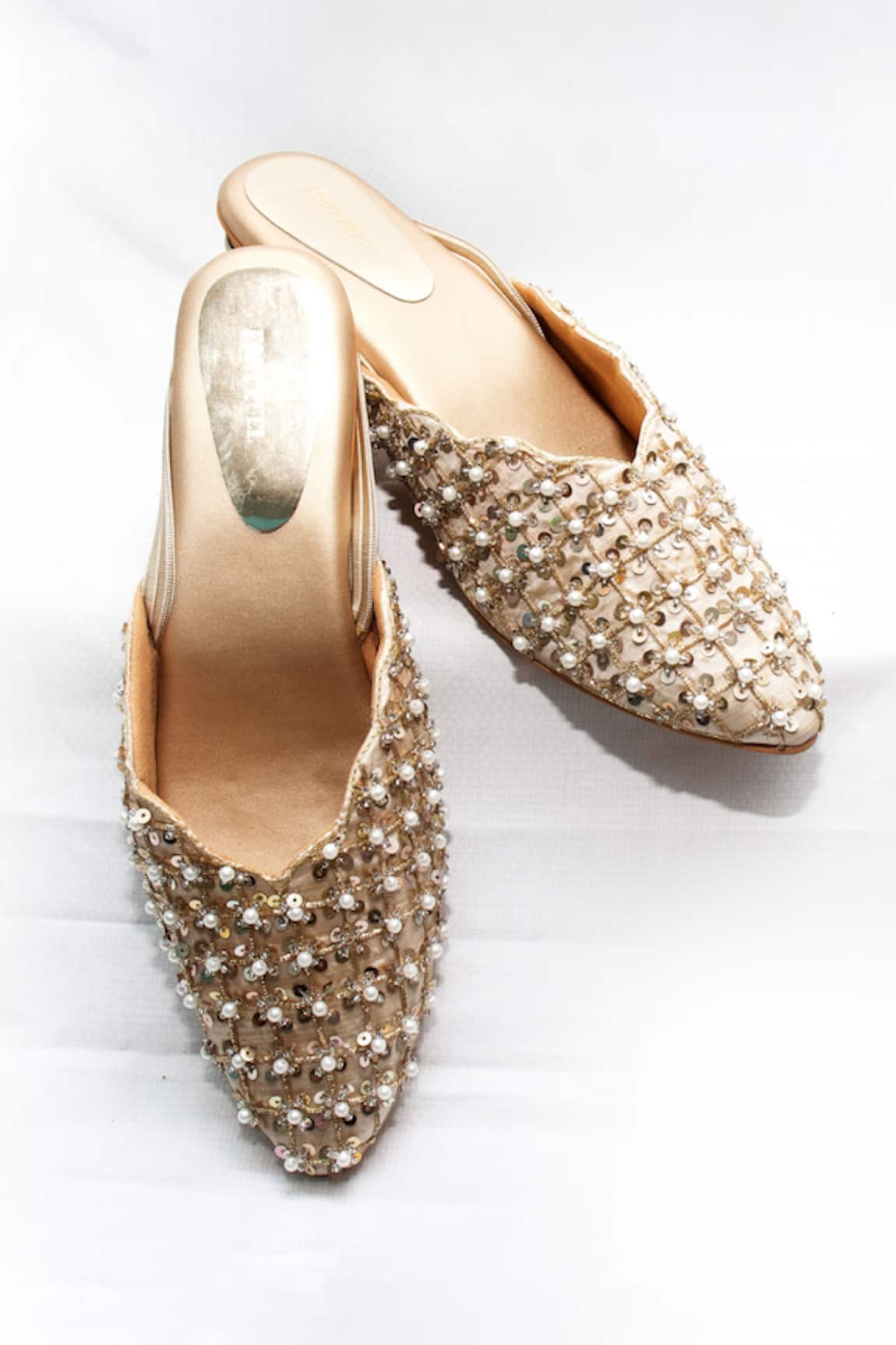 Foot Fuel Fairystyle Embroidered Mule Block Heels