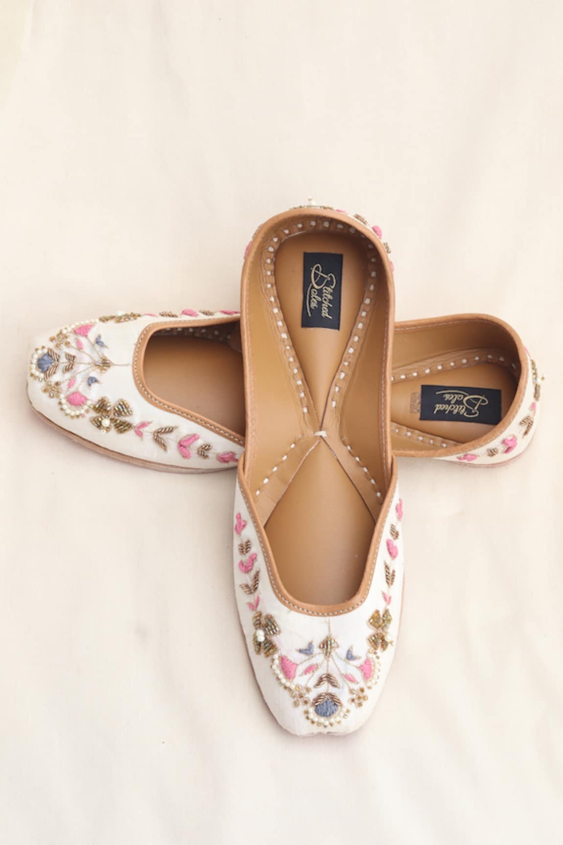 Stitched soles Ziba Thread Embroidered Juttis