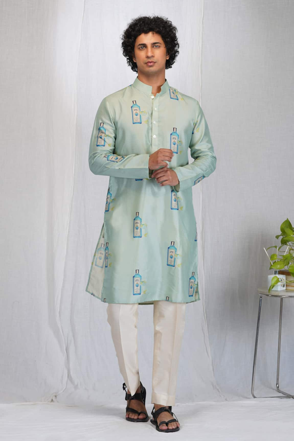 Eleven Brothers Gin O Clock Print Kurta & Pant Set