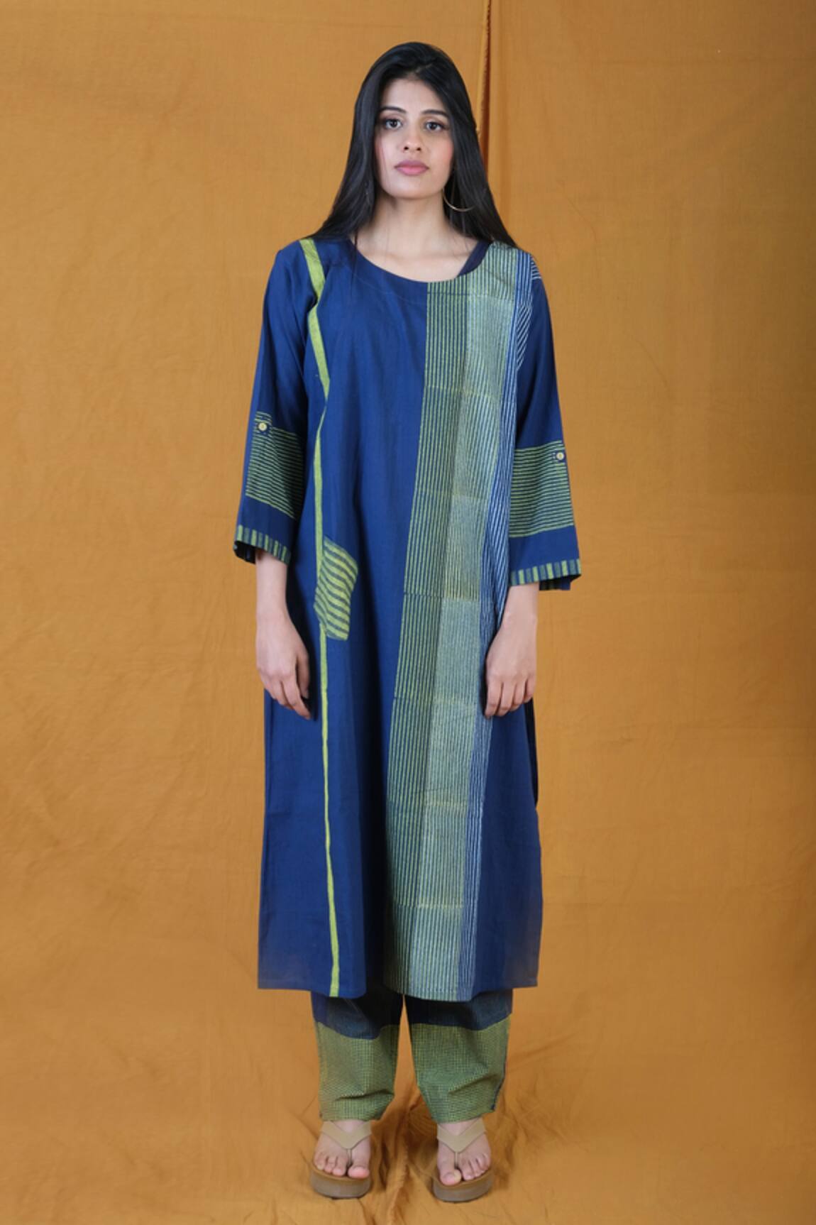 BANANA labs Flabber Twister Striped Kurta & Pant Set 