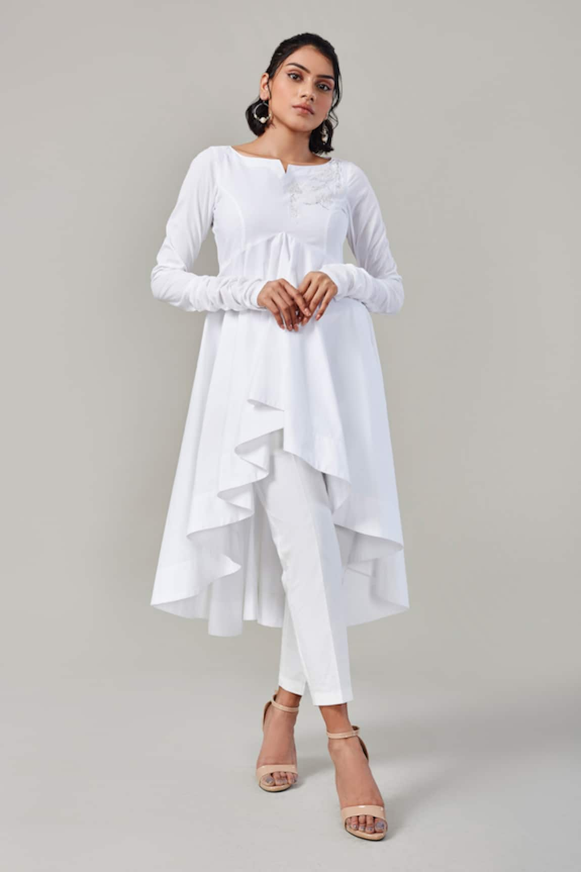 Ek Dhaaga Panelled Gathered Sleeve Dress