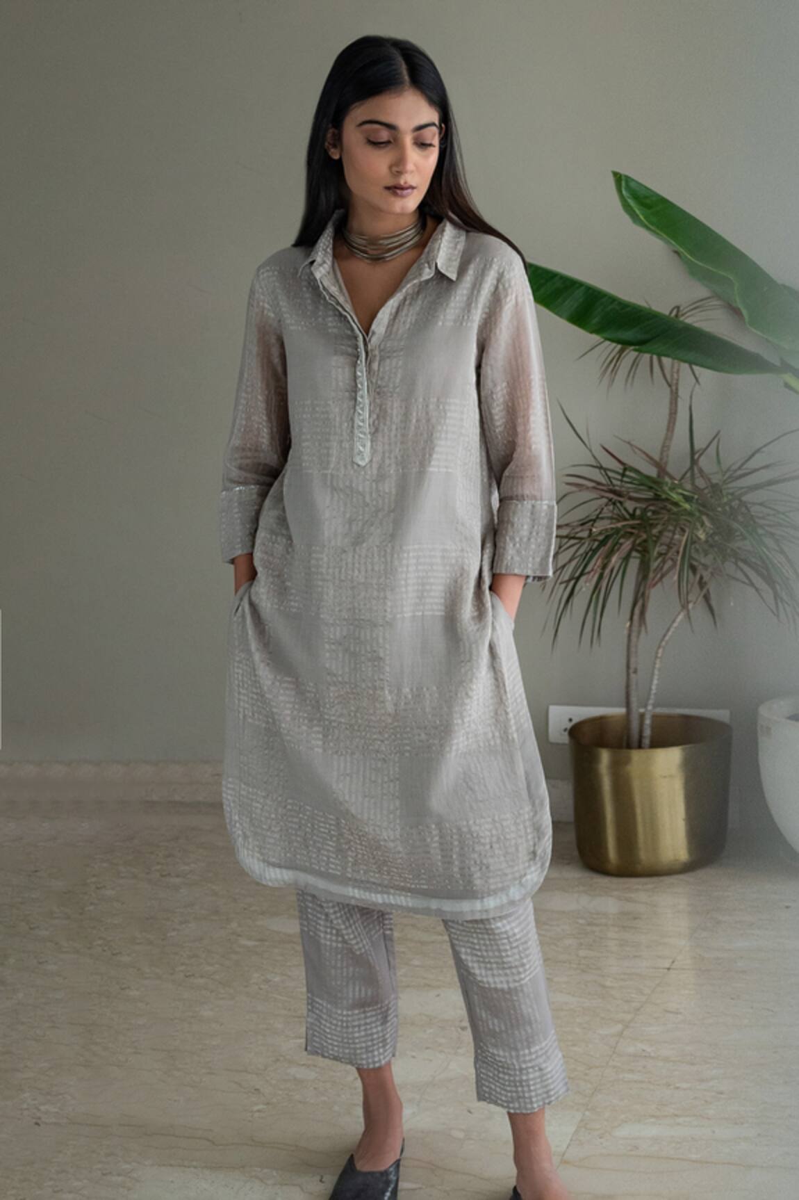 Shorshe Clothing Checkered Woven Shirt Tunic & Pant Set 