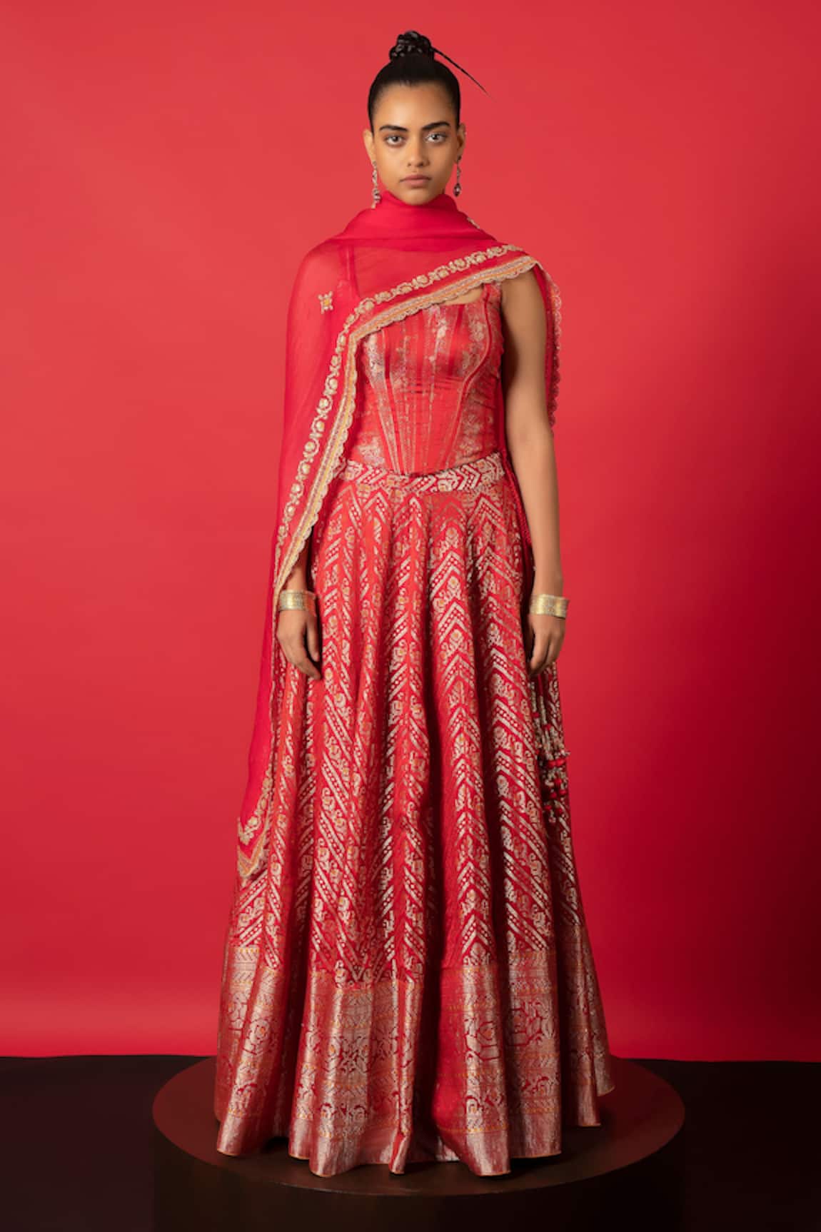 Ekaya Banaras Handwoven Bridal Lehenga Set With Unstitched Blouse Fabric 