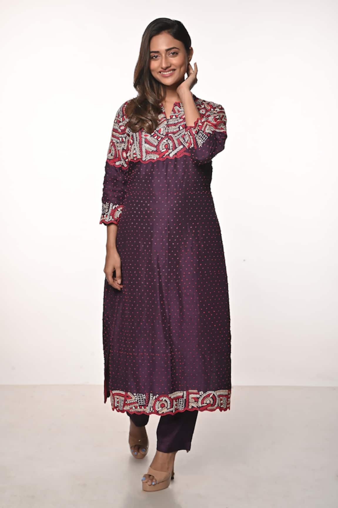 Soumodeep Dutta Chanderi Hand Embroidered Kurta With Pant