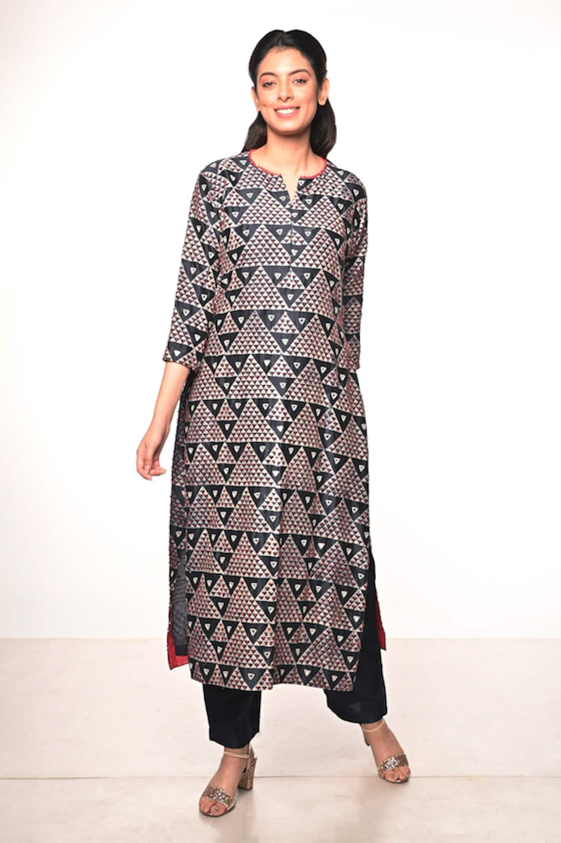 Soumodeep Dutta Chanderi Printed Kurta & Pant Set