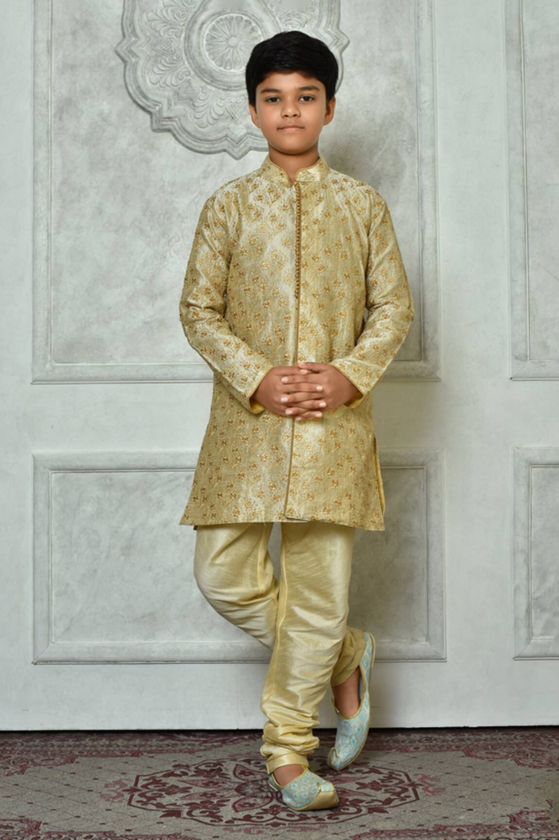 Petite Pomme Embroidered Kurta