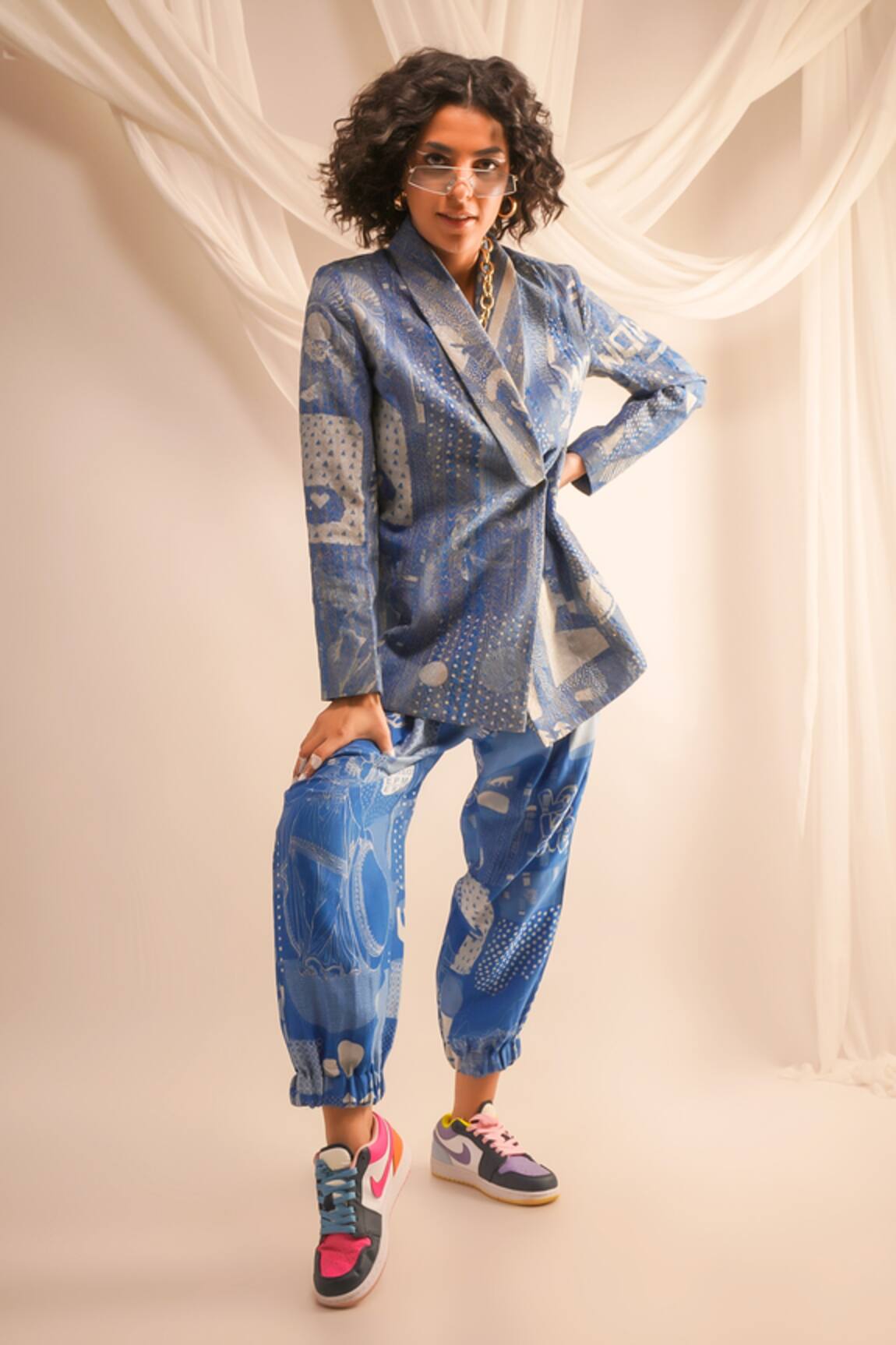 Jajaabor Quilted Jacket & Joggers Set 