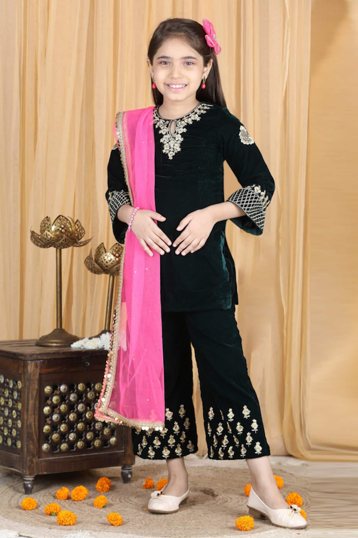 The Little Celebs Velvet Placket Embroidered Kurta Set 