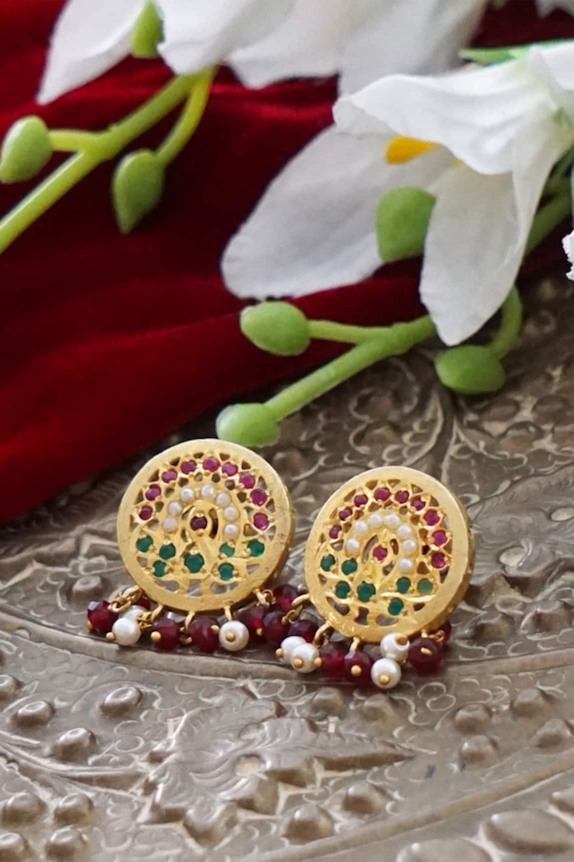 Devanshi Renu Jewels Circular Shaped Studs