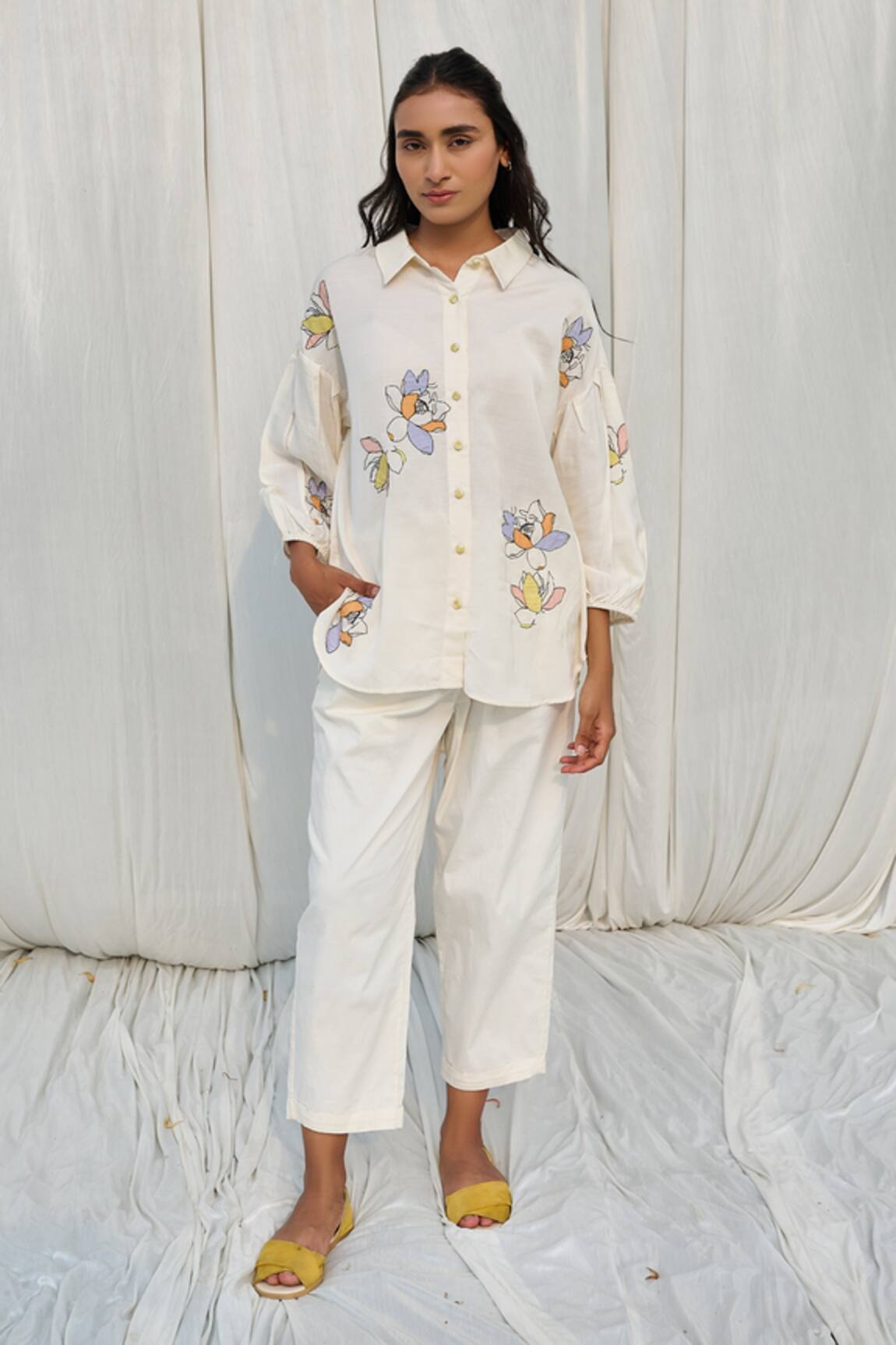 Ayaka Flower Applique Embroidered Shirt