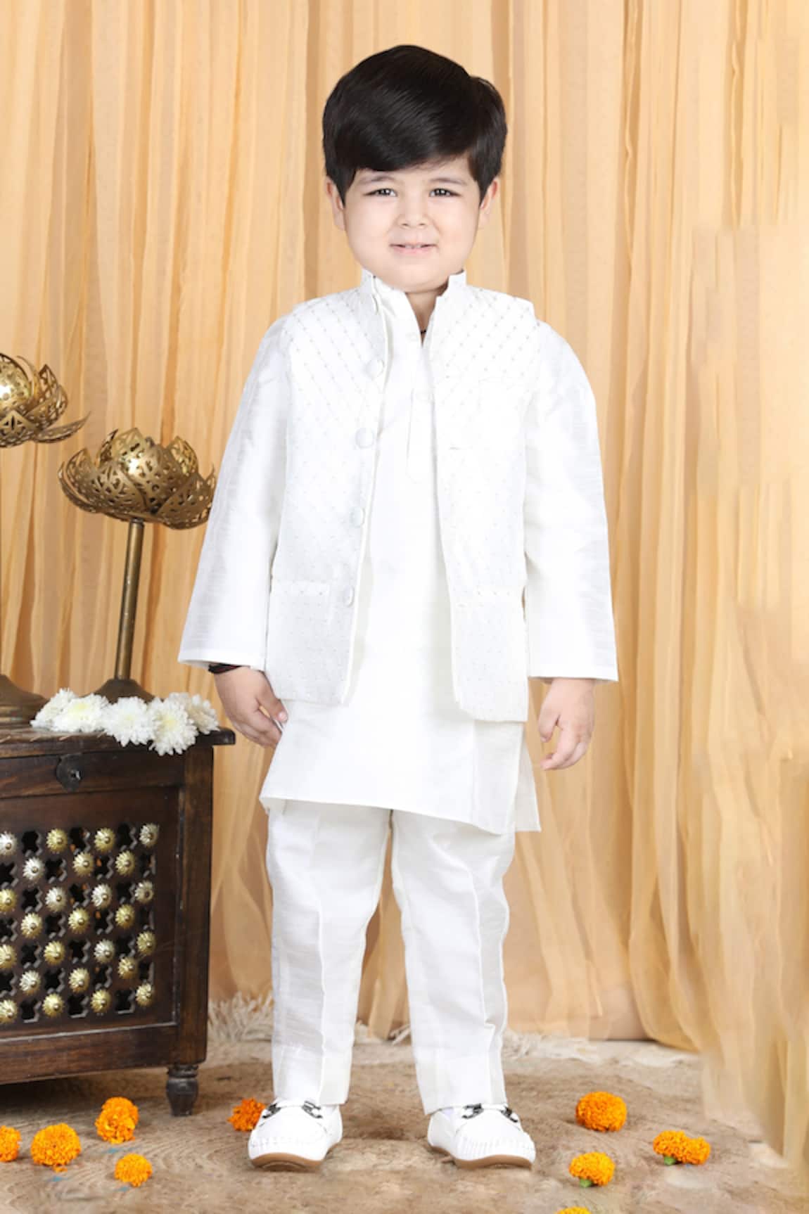 The Little Celebs Sequin Embroidered Bundi & Kurta Set 