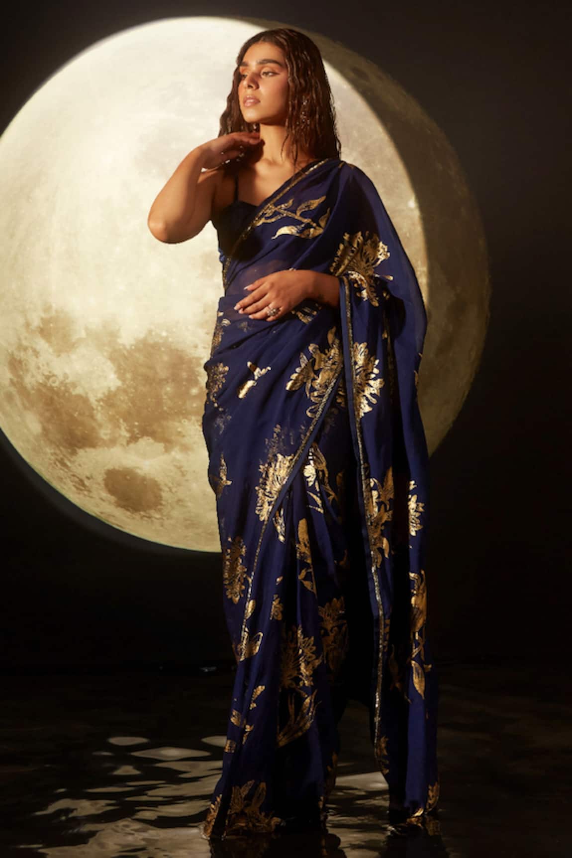 Dohr India Floral & Leaf Print Pre-Draped Saree 
