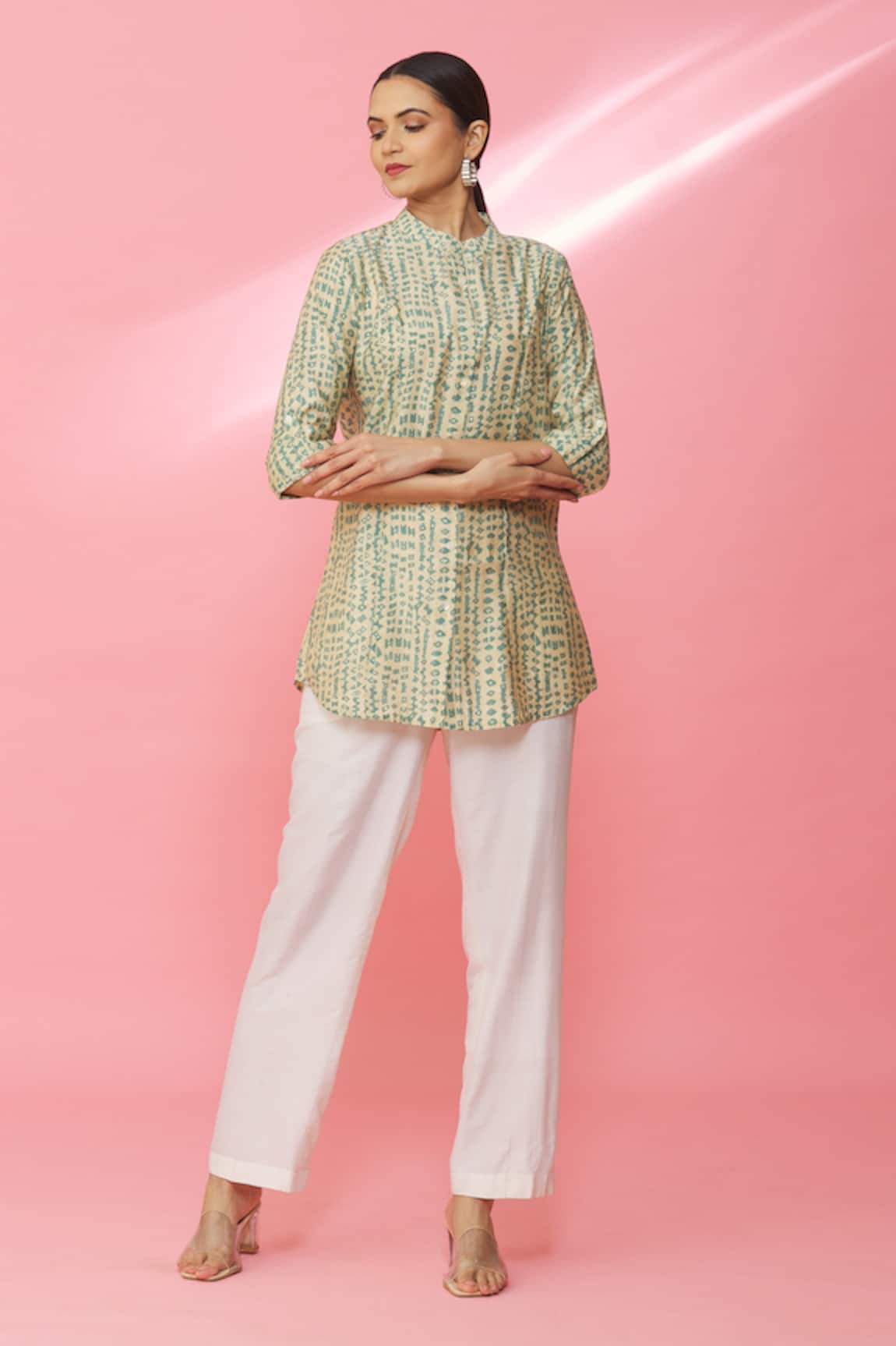 Naintara Bajaj Geometric Pattern Mandarin Collar Shirt