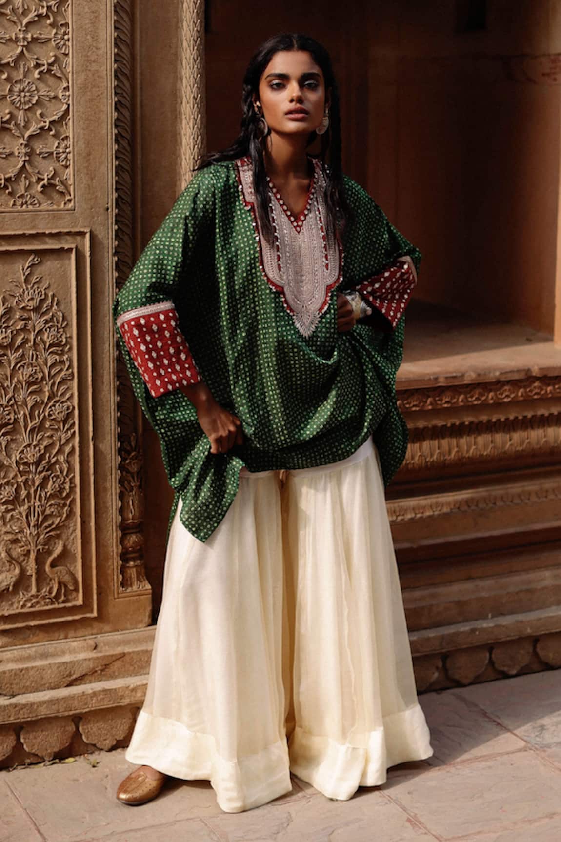 Avacara Patterned Flowy Kaftan With Contrast Sharara