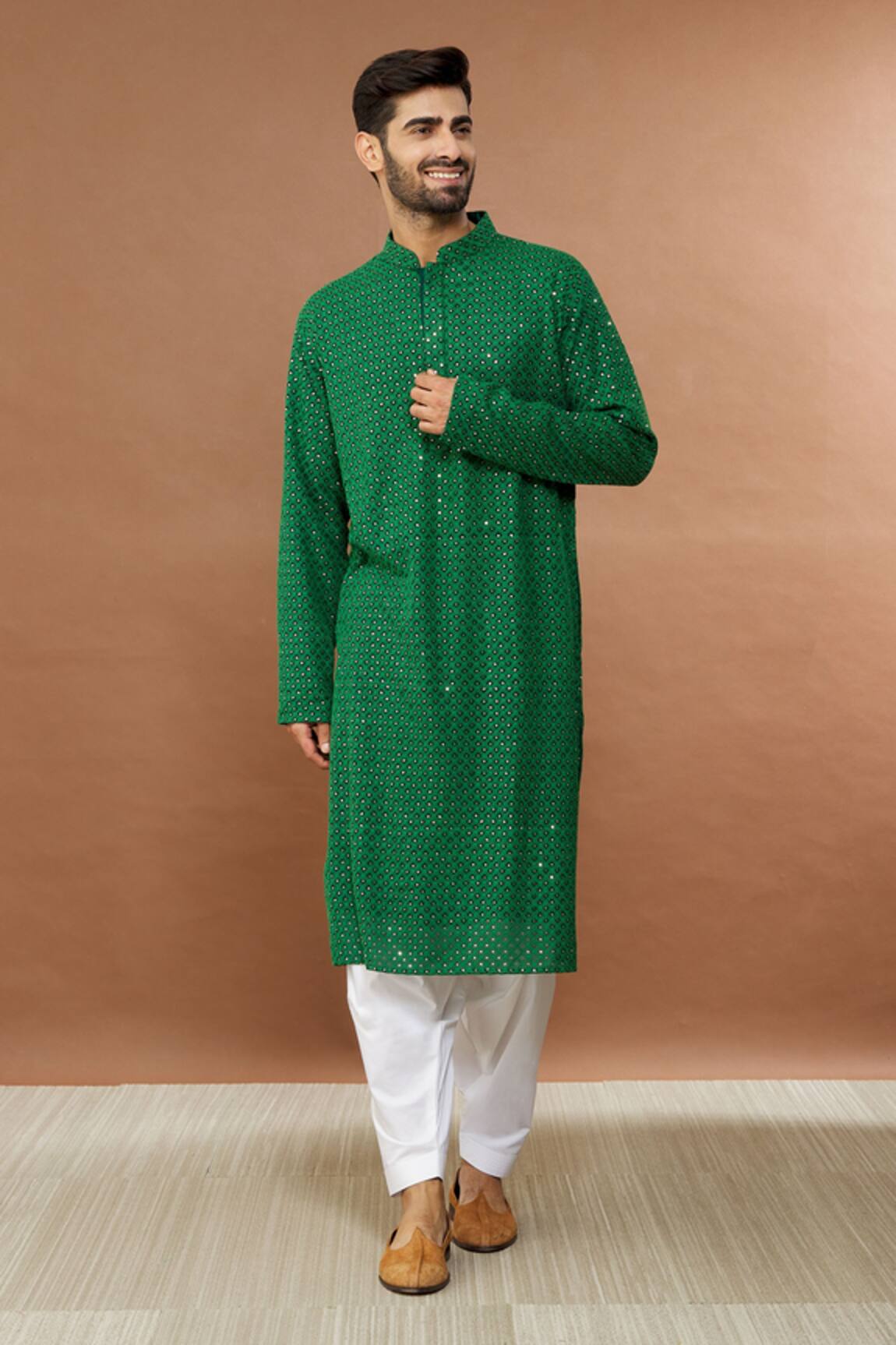 Aham-Vayam Sitara Embroidered Kurta Set 