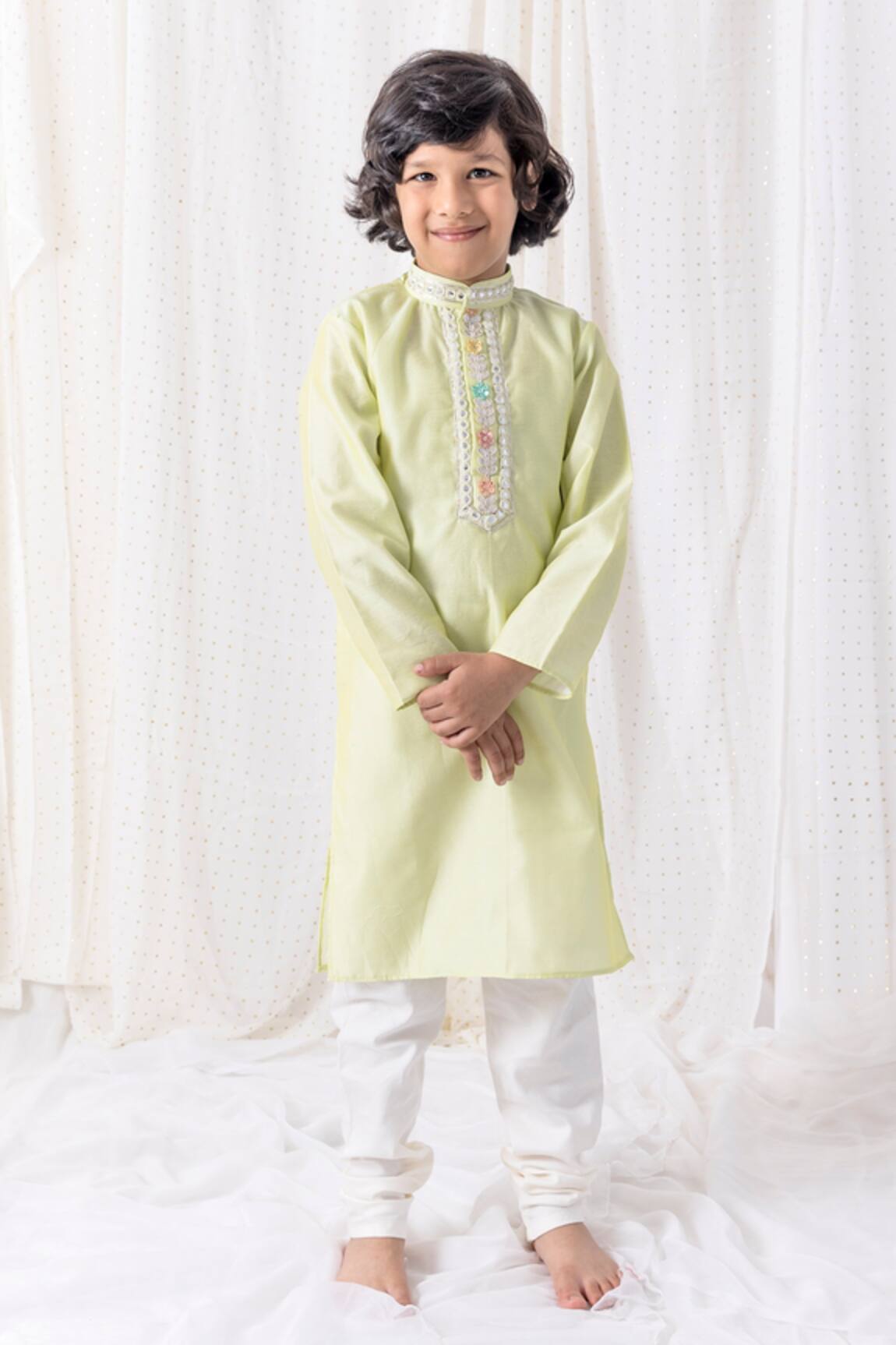 Chotibuti Embroidered Placket Kurta Set