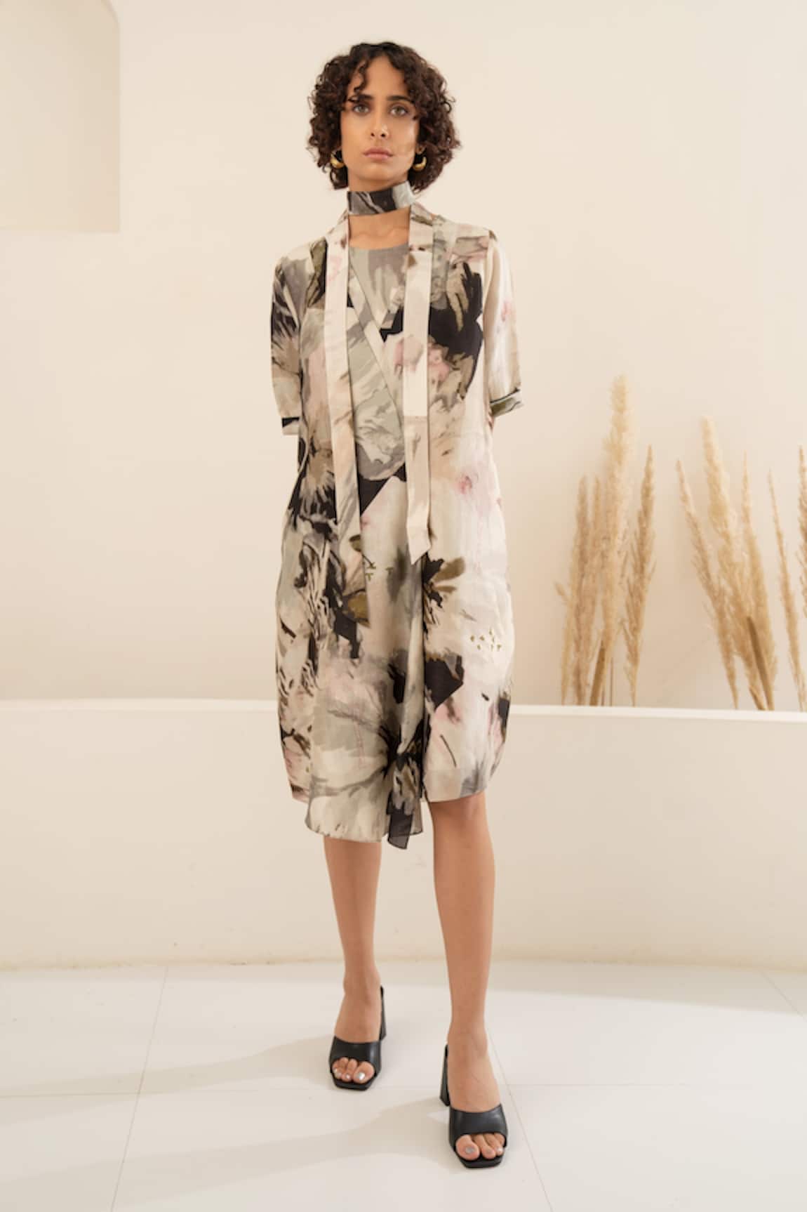 Arcvsh By Pallavi Singh Floral Print Asymmetric Hem Dress