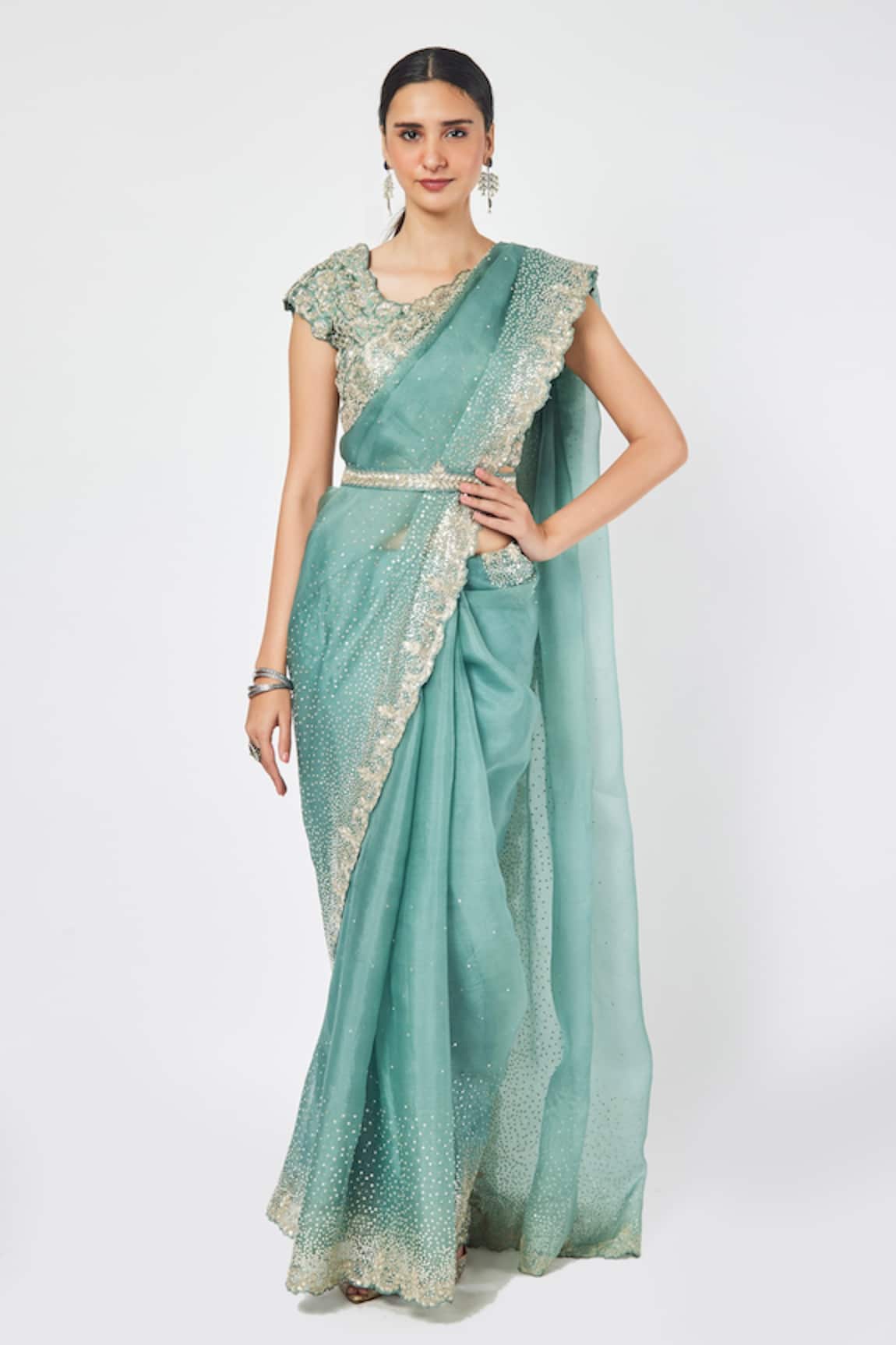 Onaya Organza Embroidered Saree With Blouse