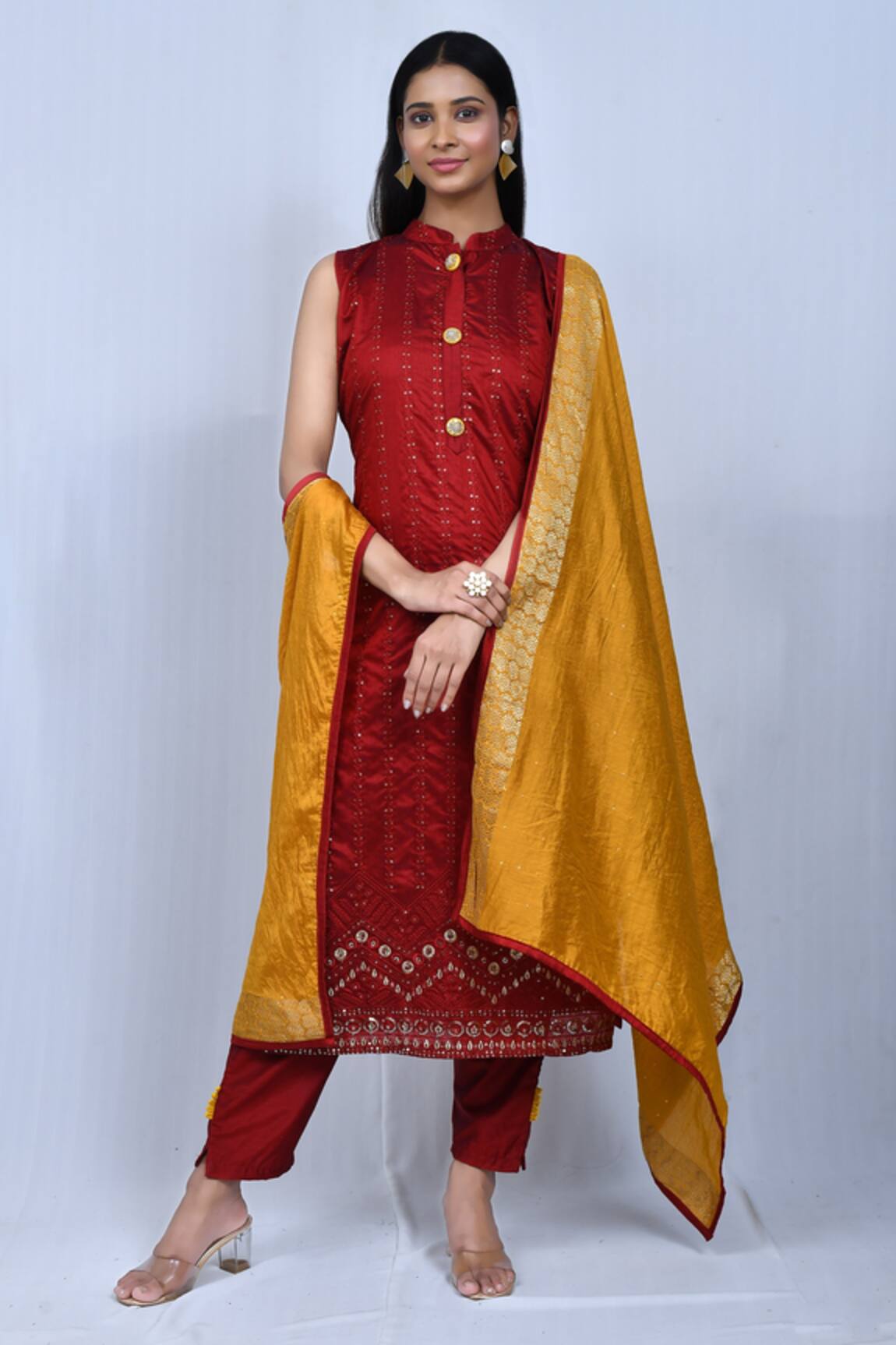 Nazaakat by Samara Singh Embroidered Straight Kurta Set