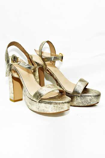 Foot Fuel Senka Textured Pattern Block Heels 
