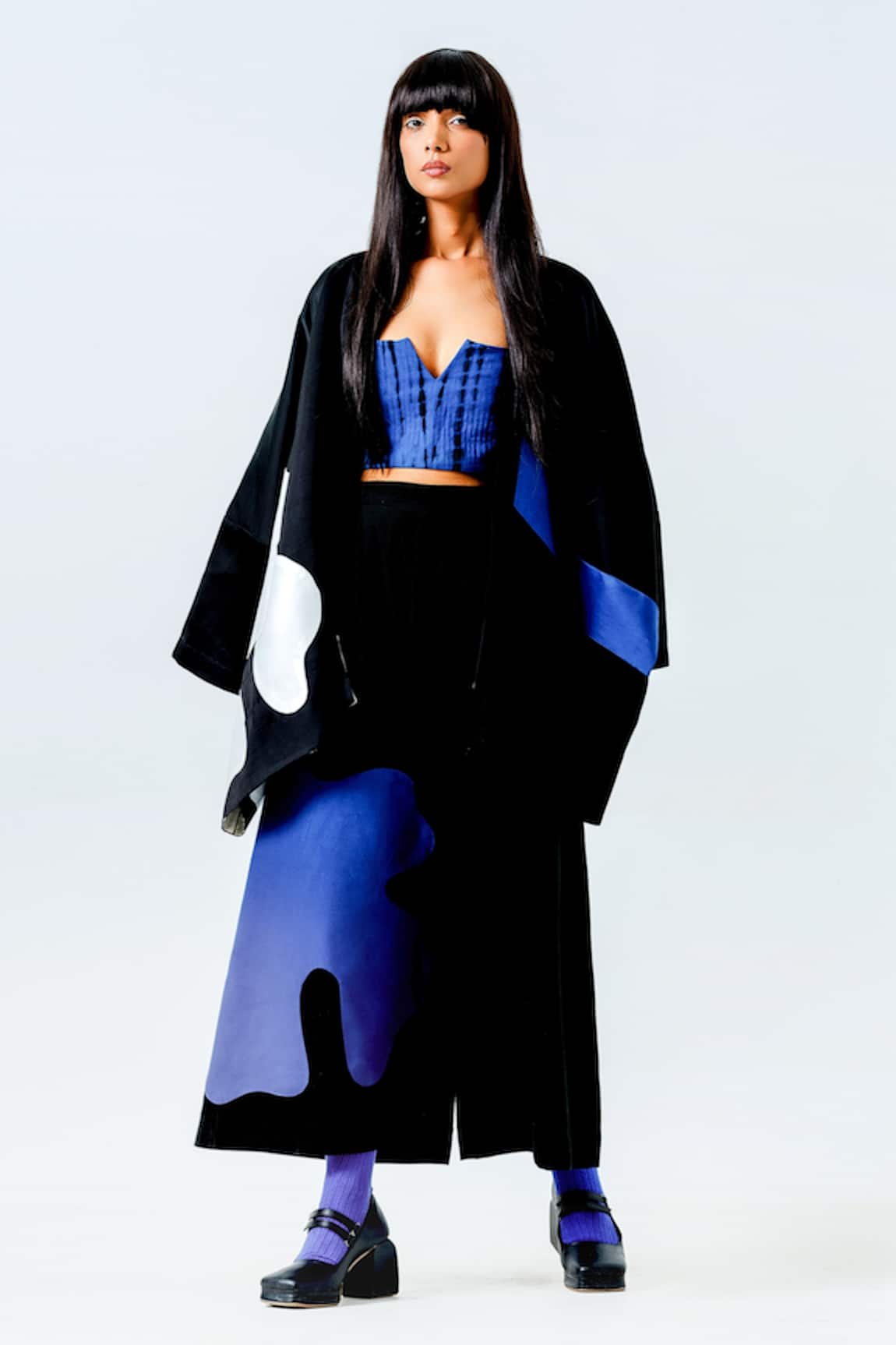 Stoique Chia Applique Work Kimono Sleeve Jacket 