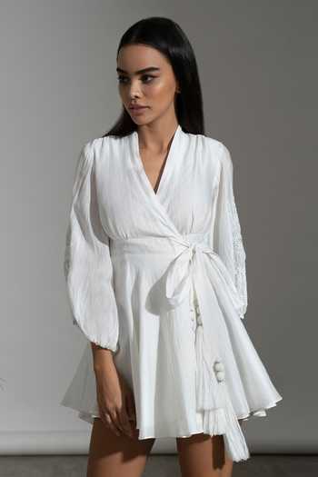 Amrta By Guneet Kondal Santorini Flower Embroidered Dress 