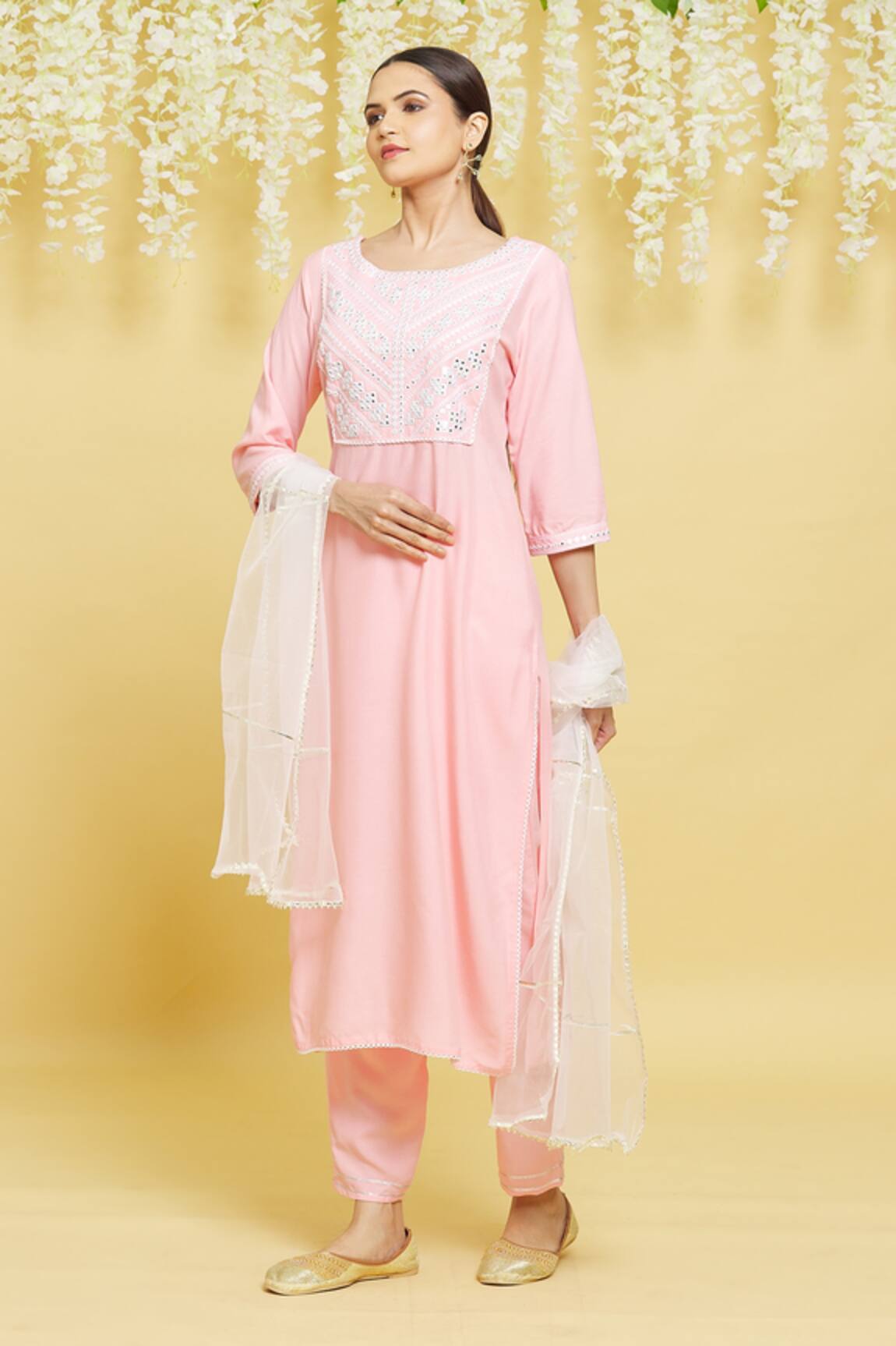 Samyukta Singhania Embroidered Straight Kurta Set