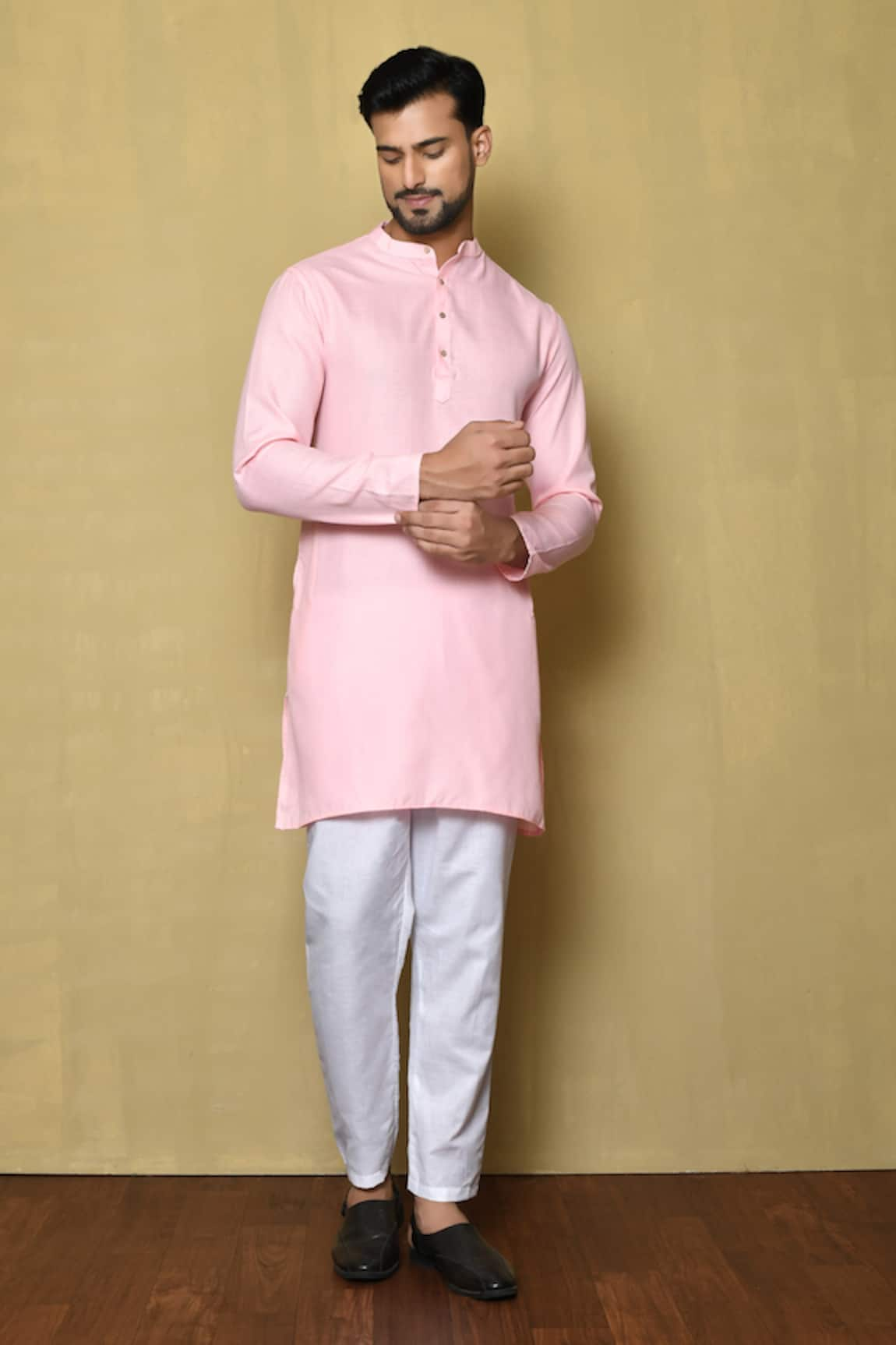 Naintara Bajaj Solid Short Kurta Set