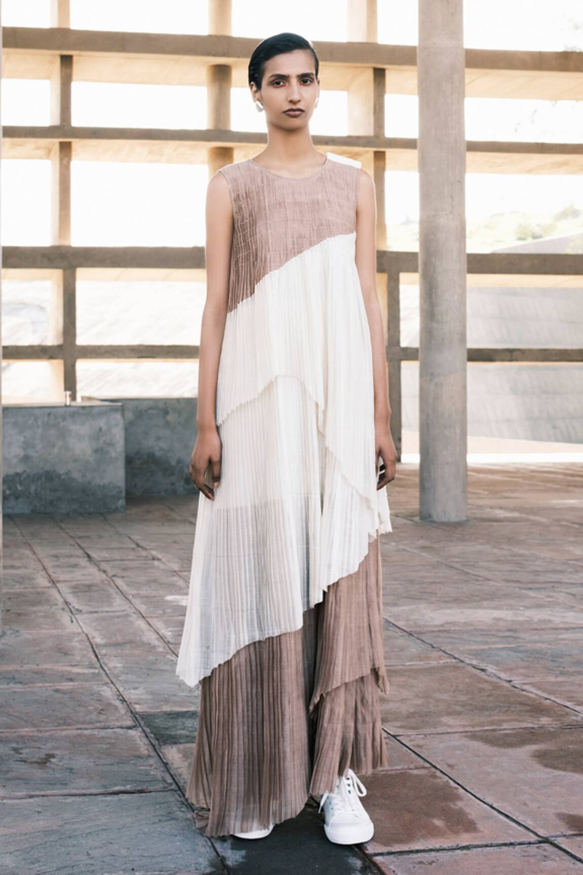 Urvashi Kaur Kawa Chander Cotton Silk Color Block Gown