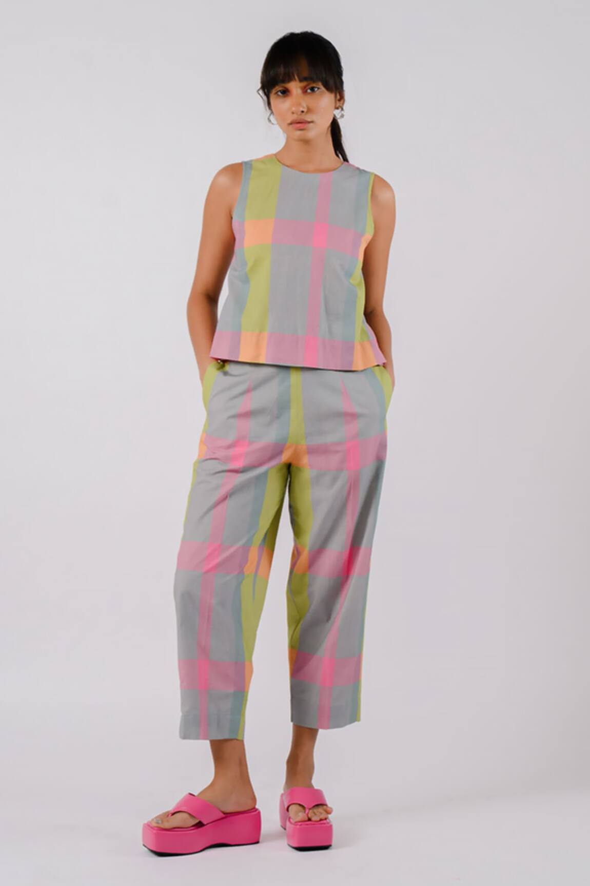Tussah By Siddhi Shah Checkered Crop Top With Pant