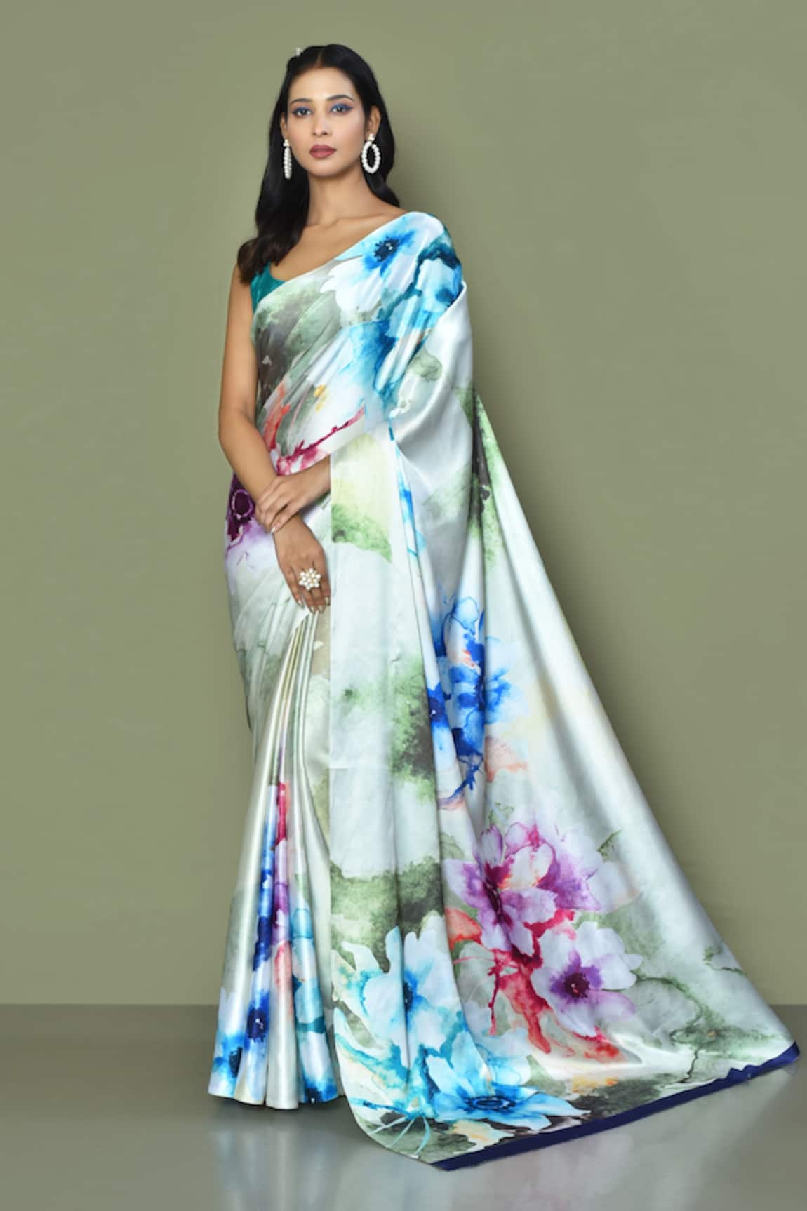 Naintara Bajaj Floral Abstract Print Saree With Running Blouse