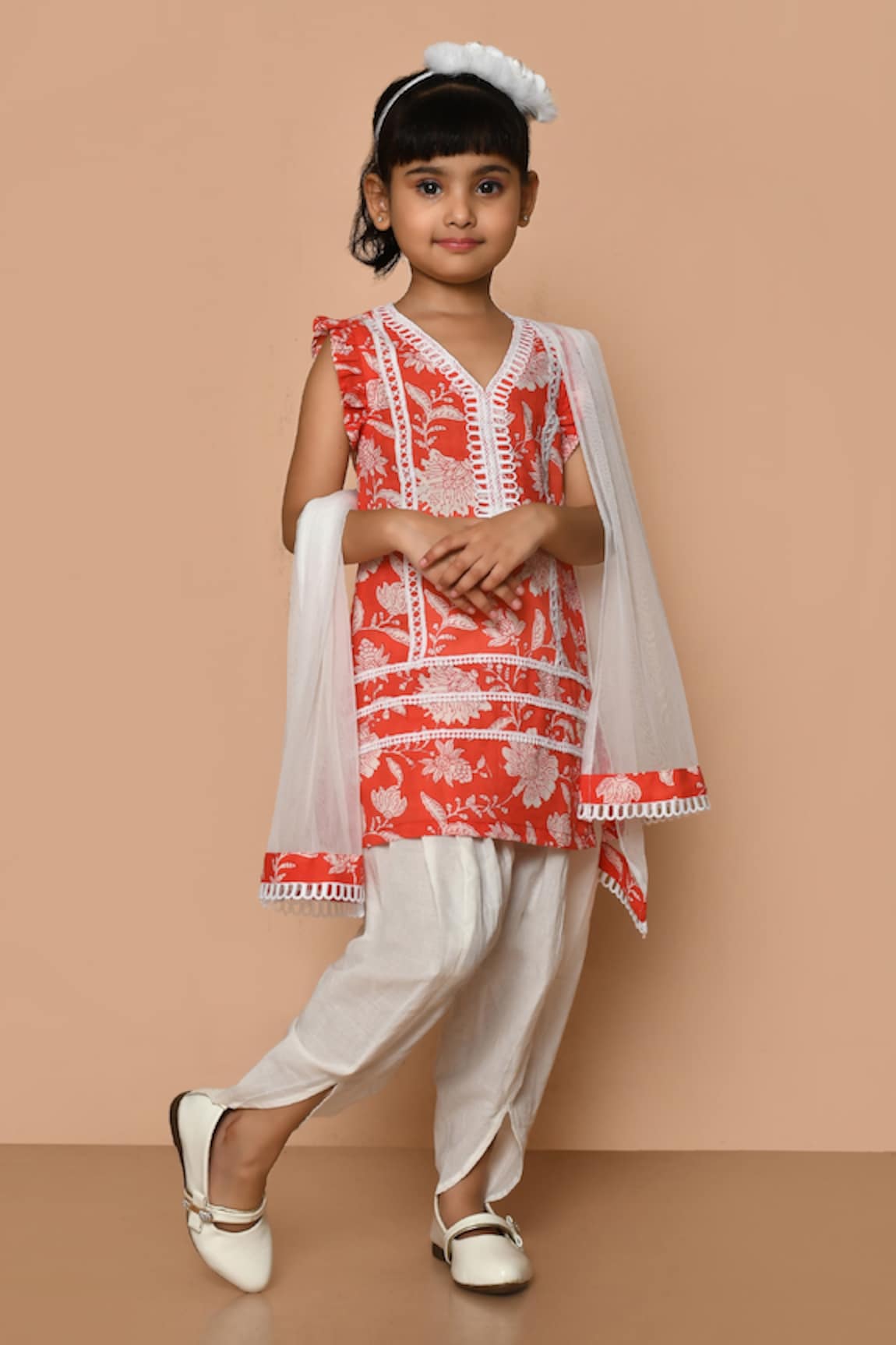 Pankhuri by Priyanka Flower Print Kurta Set