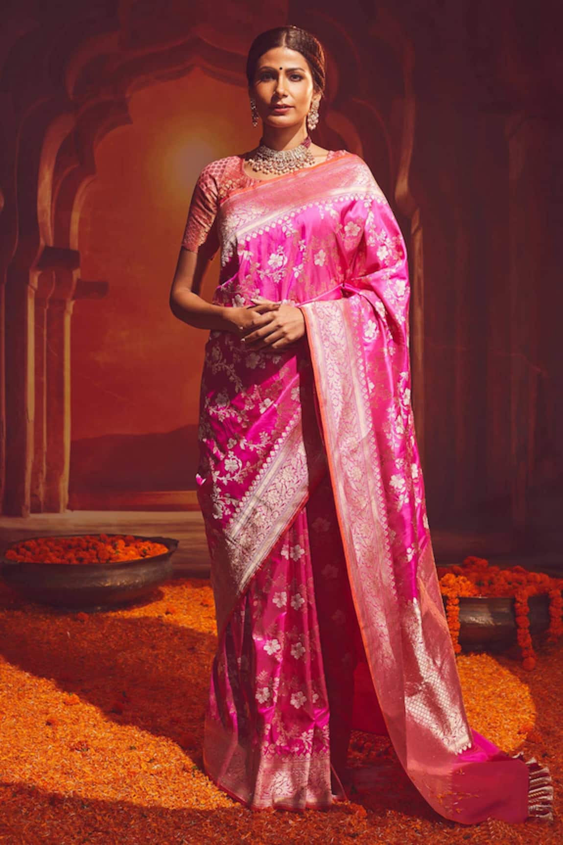 Paaprika Hibiscus Banarasi Handwoven Silk Saree
