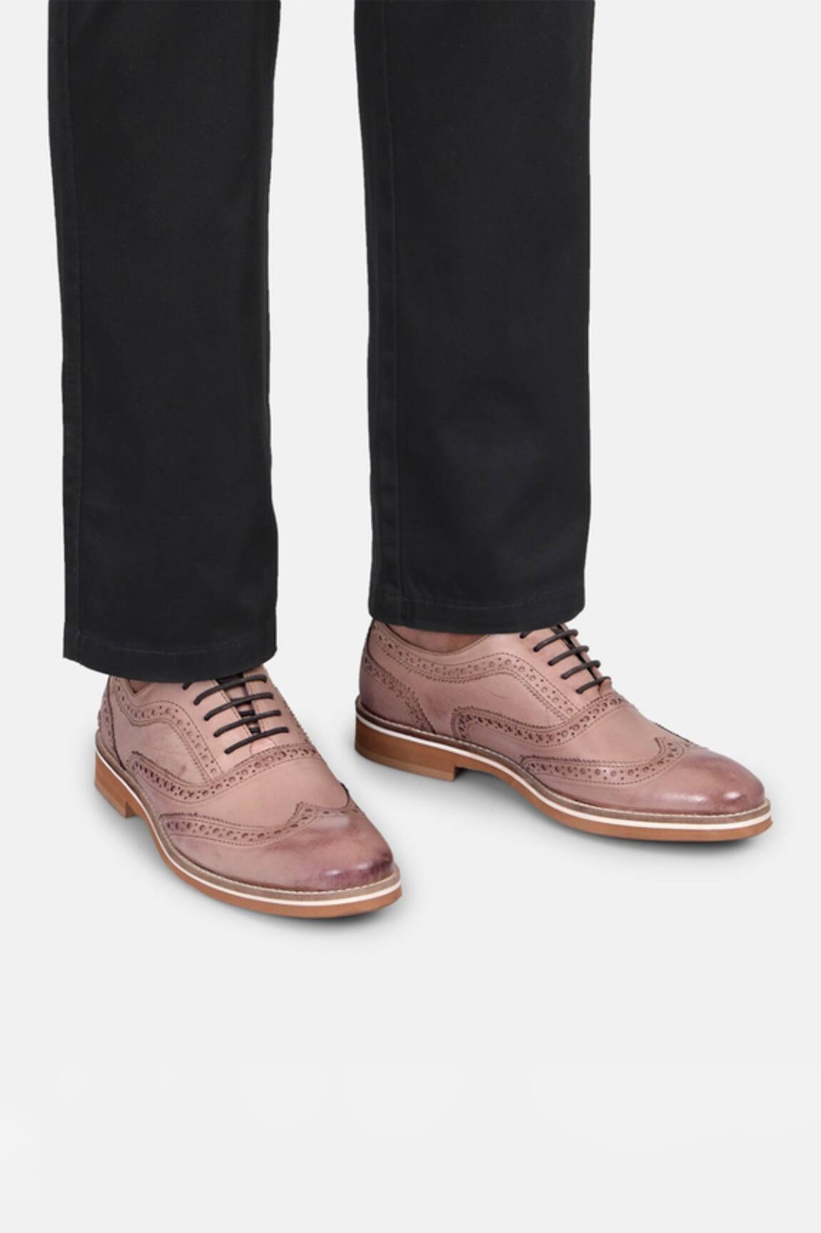 Hats Off Accessories Snow top Brogue Lace-Up Shoes