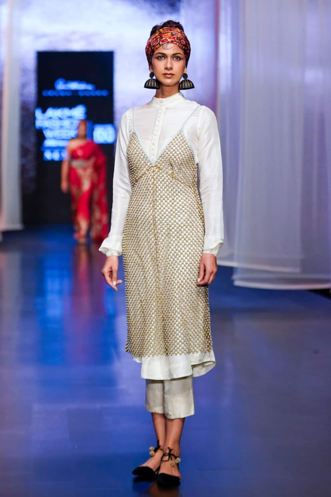 Anand Kabra Straight Kurta & Pant Set With Sleeveless Dress