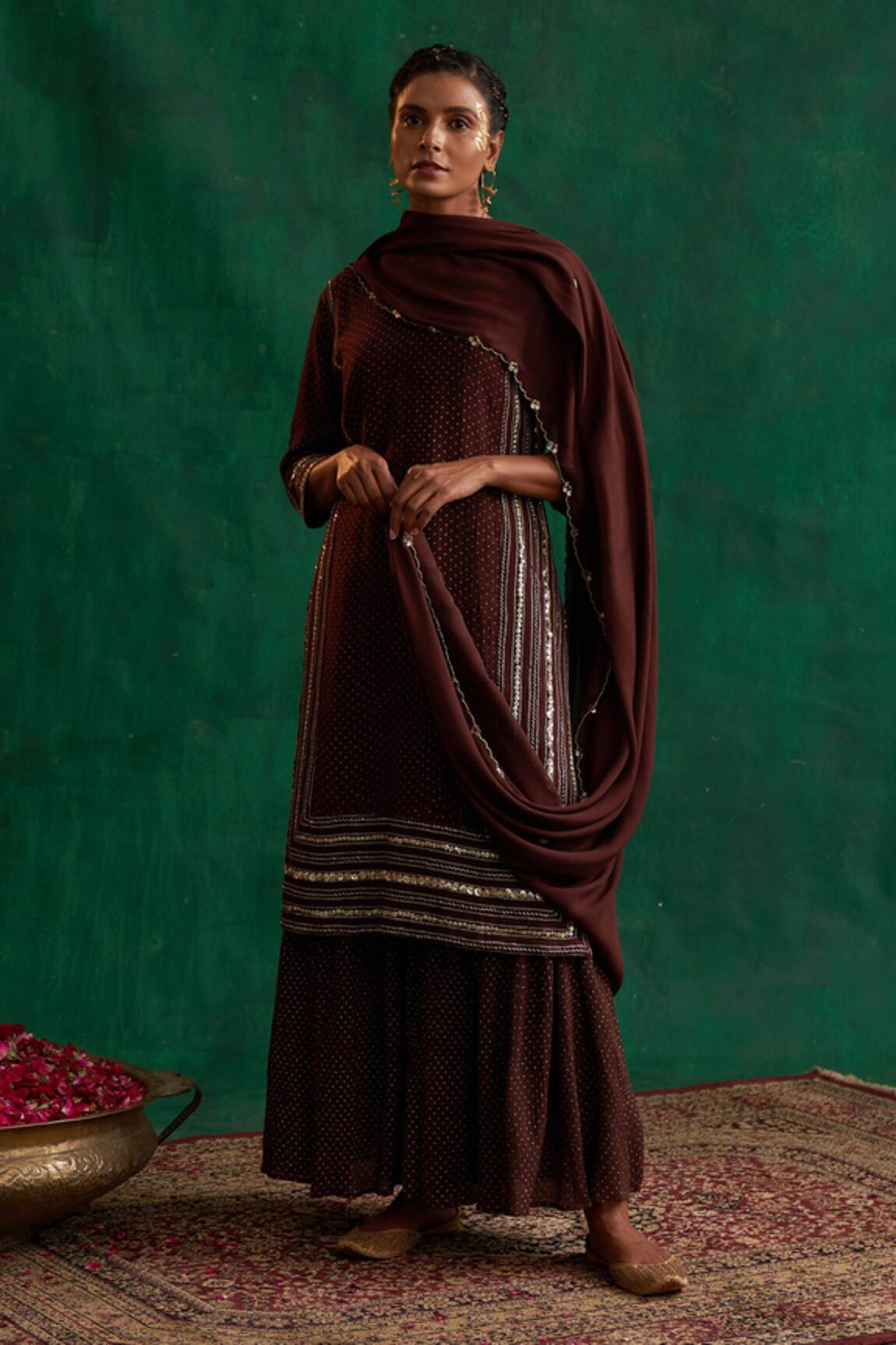Rekha Agra Polka Dots Print Kurta Set 