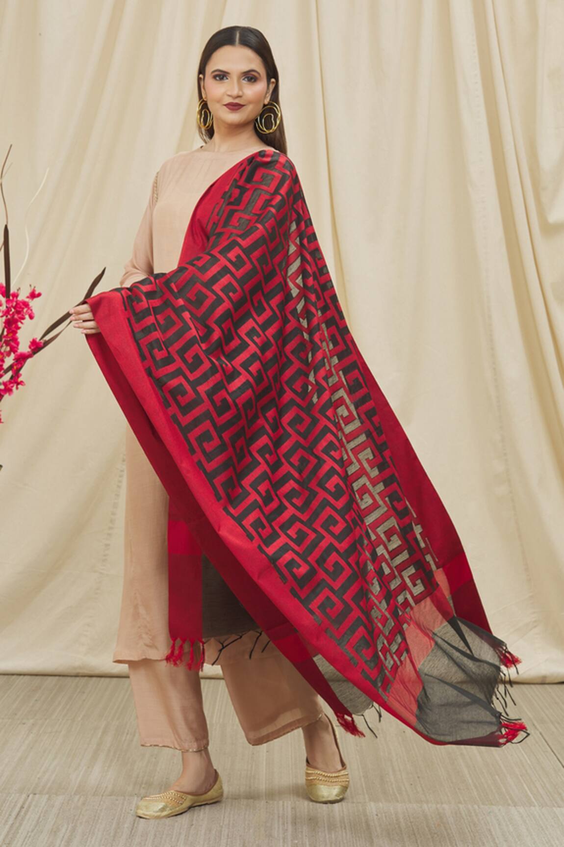 Khwaab by Sanjana Lakhani Maze Woven Black Dupatta 
