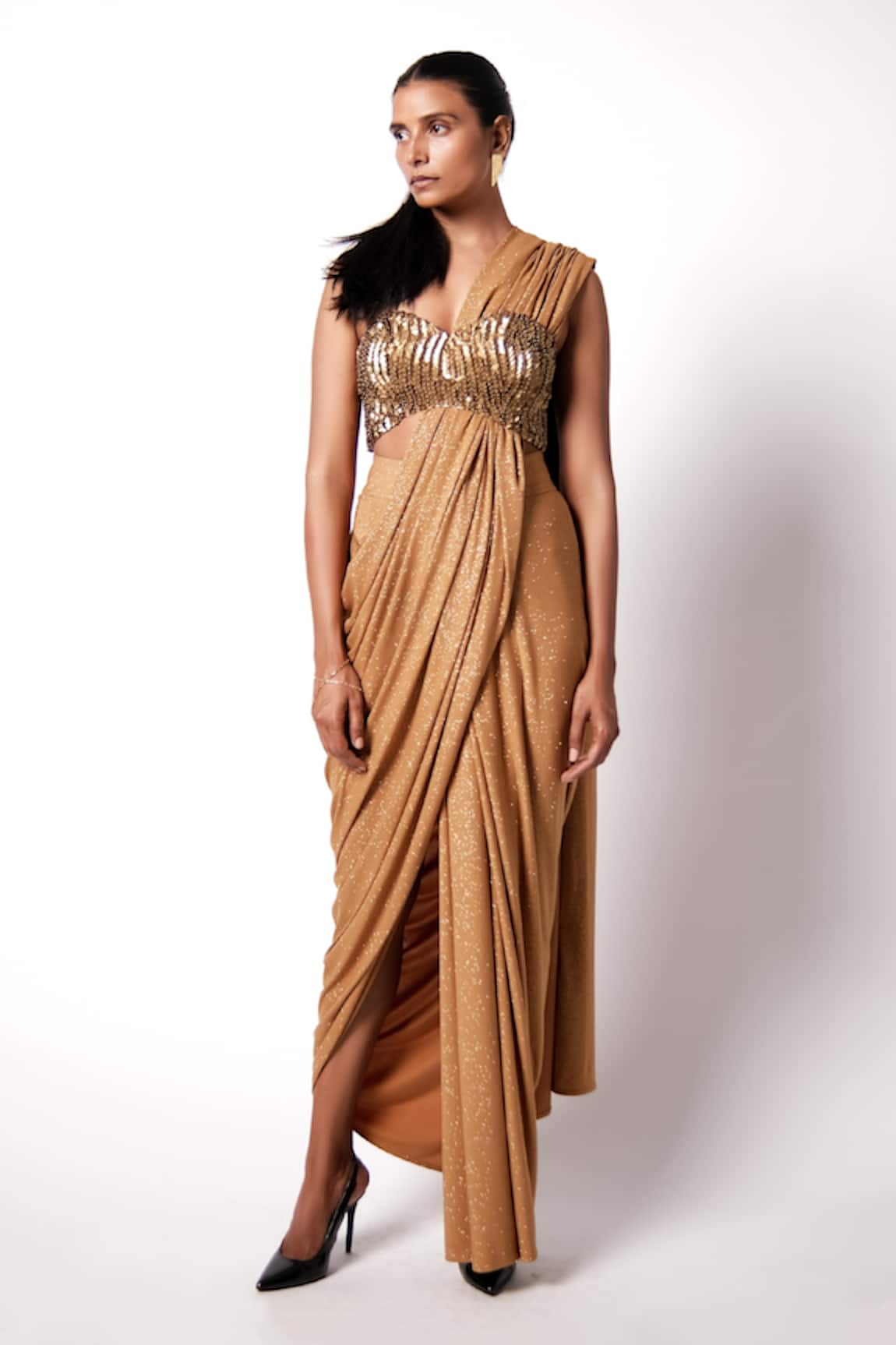 431-88 By Shweta Kapur Star Pre-Draped Saree With Corset Bustier 