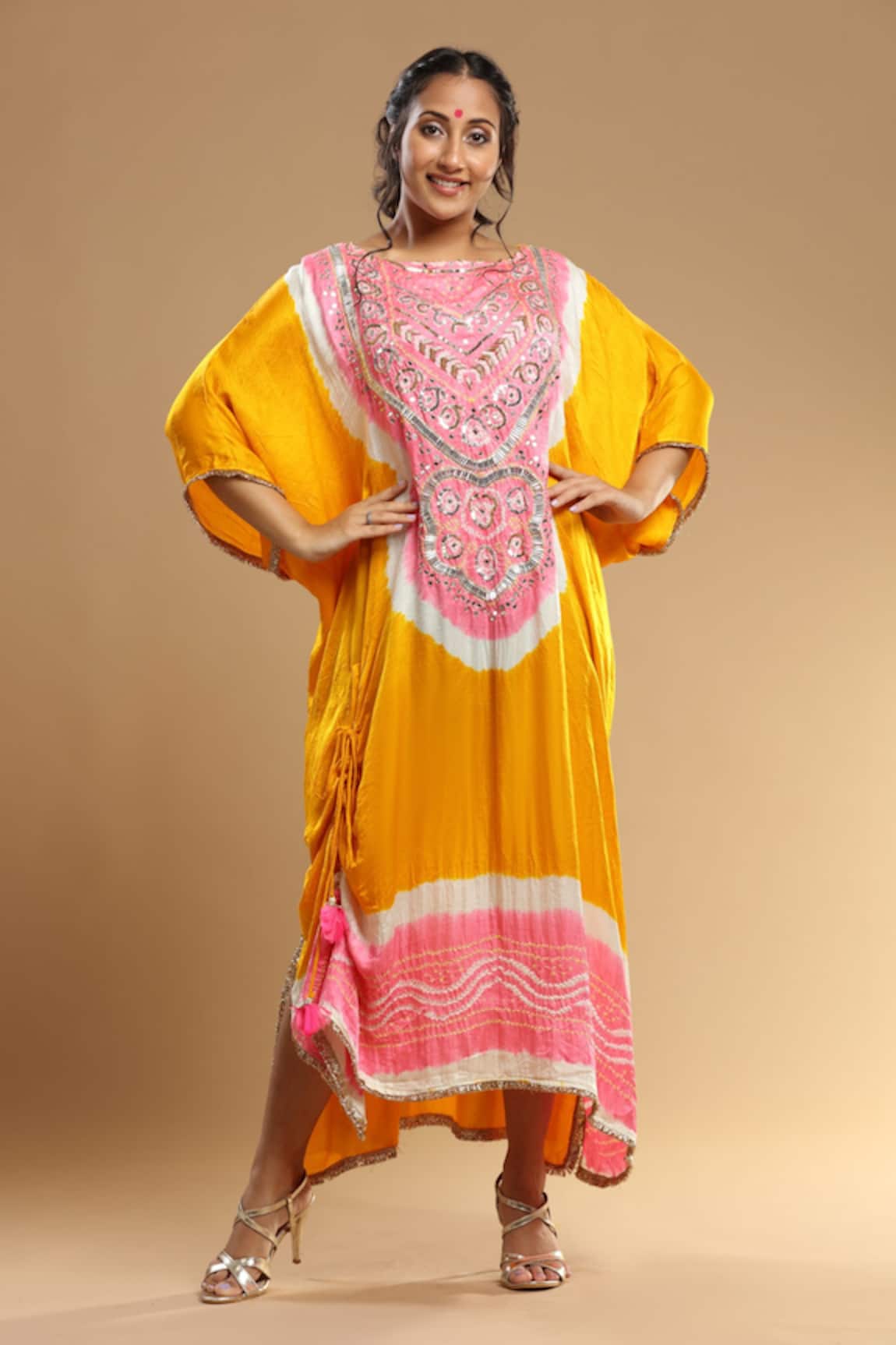 Etasha by Asha Jain Embellished Bandhani Pattern Kaftan 