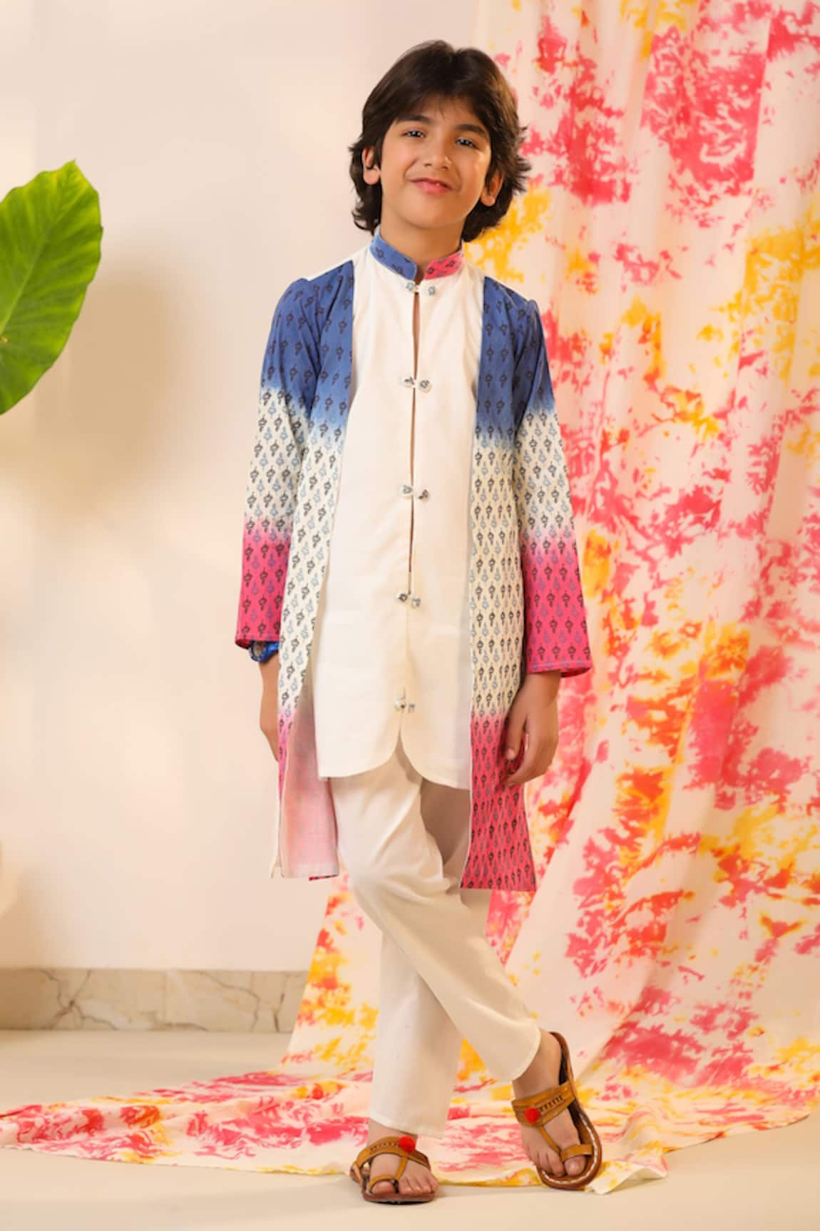 Cute Couture Leaf Print Layered Kurta & Pant Set 