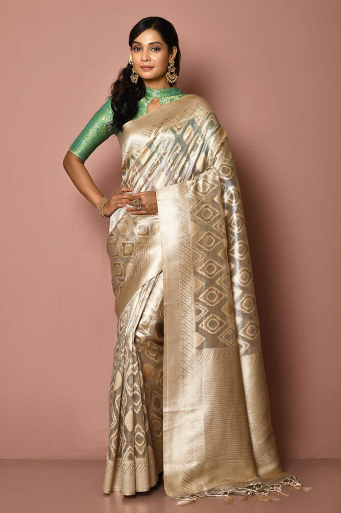Samyukta Singhania Woven Diamond Pattern Saree