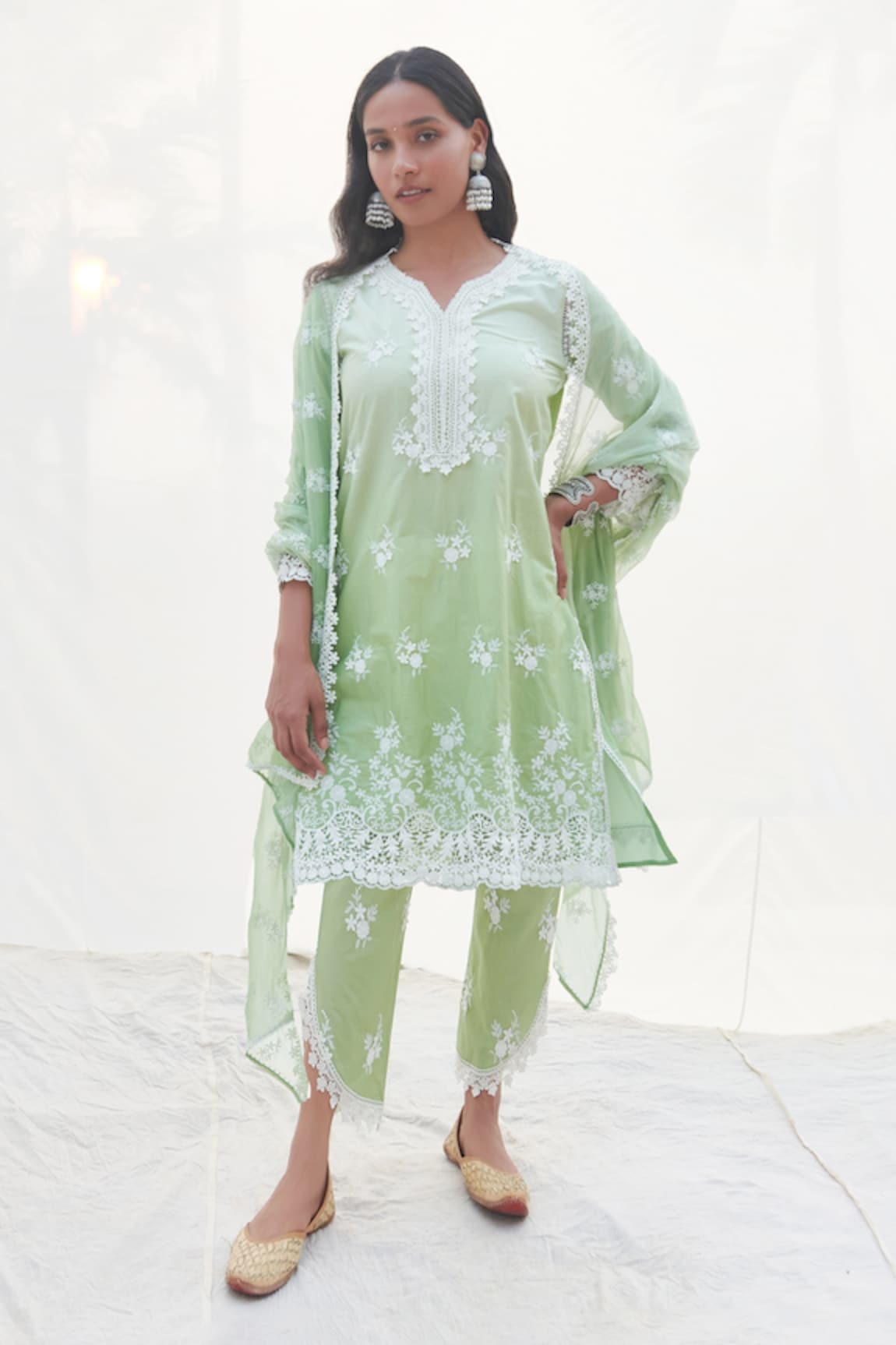 Mulmul Chapoli Ombre Floral Embroidered Kurta Pant Set