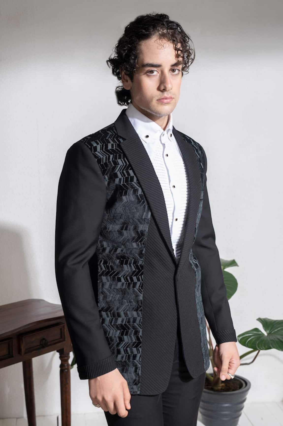 Buy Ishin Black Embellished Coat Trouser Set for Women Online  Tata CLiQ