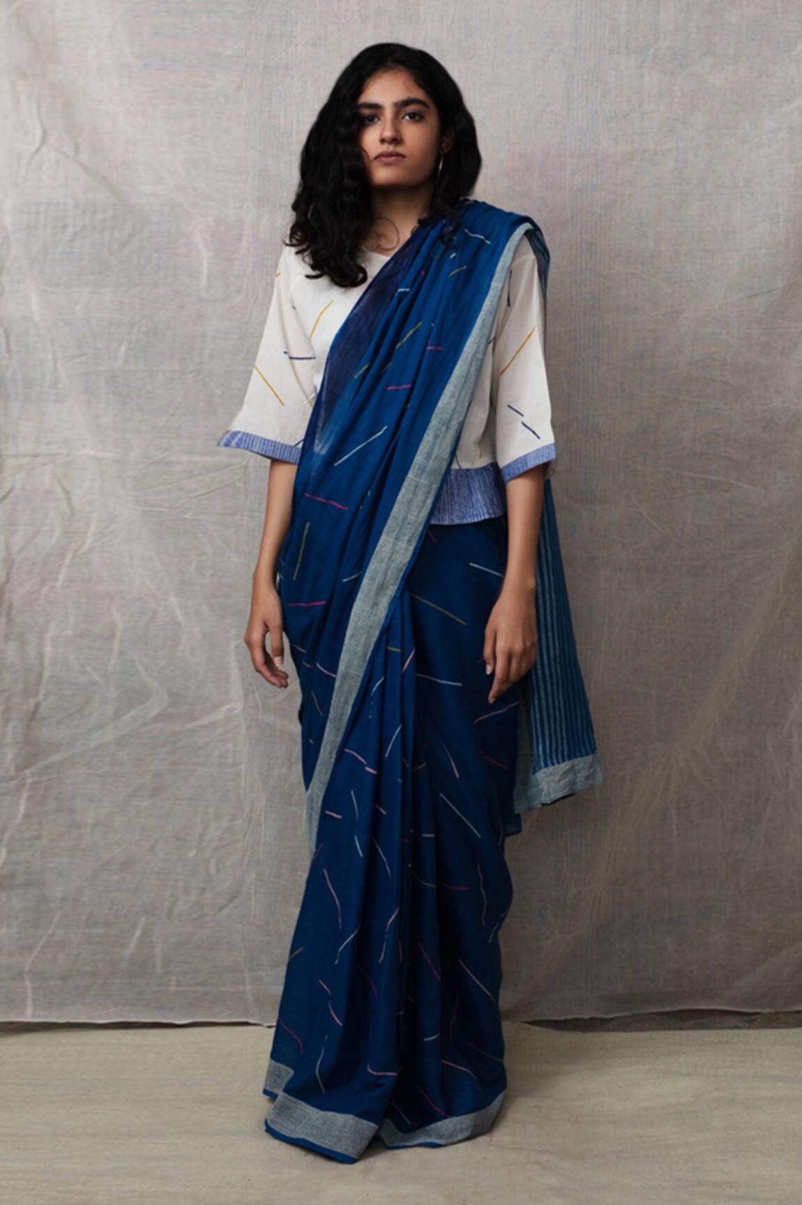 BANANA labs Geometric Stripe Print Saree With Crop Top 