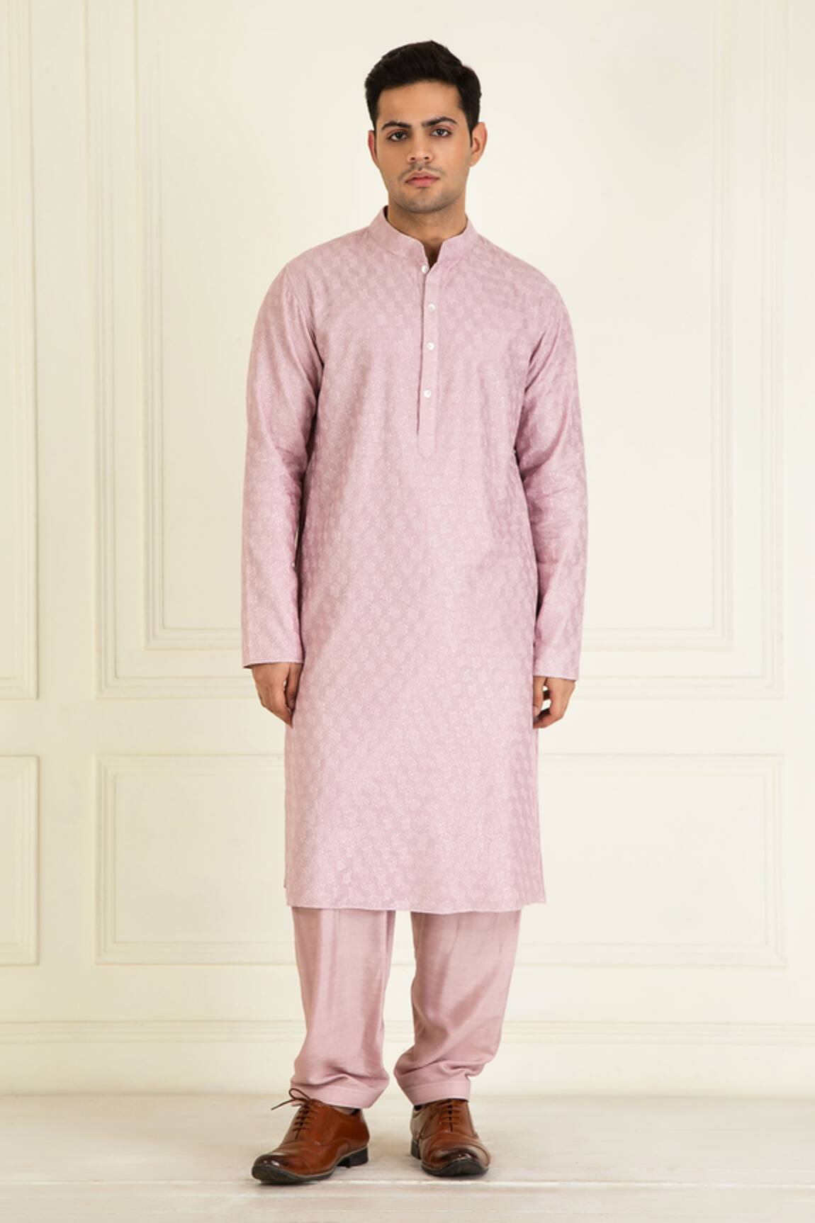 Priyanka Jain Thread Embroidered Kurta Set