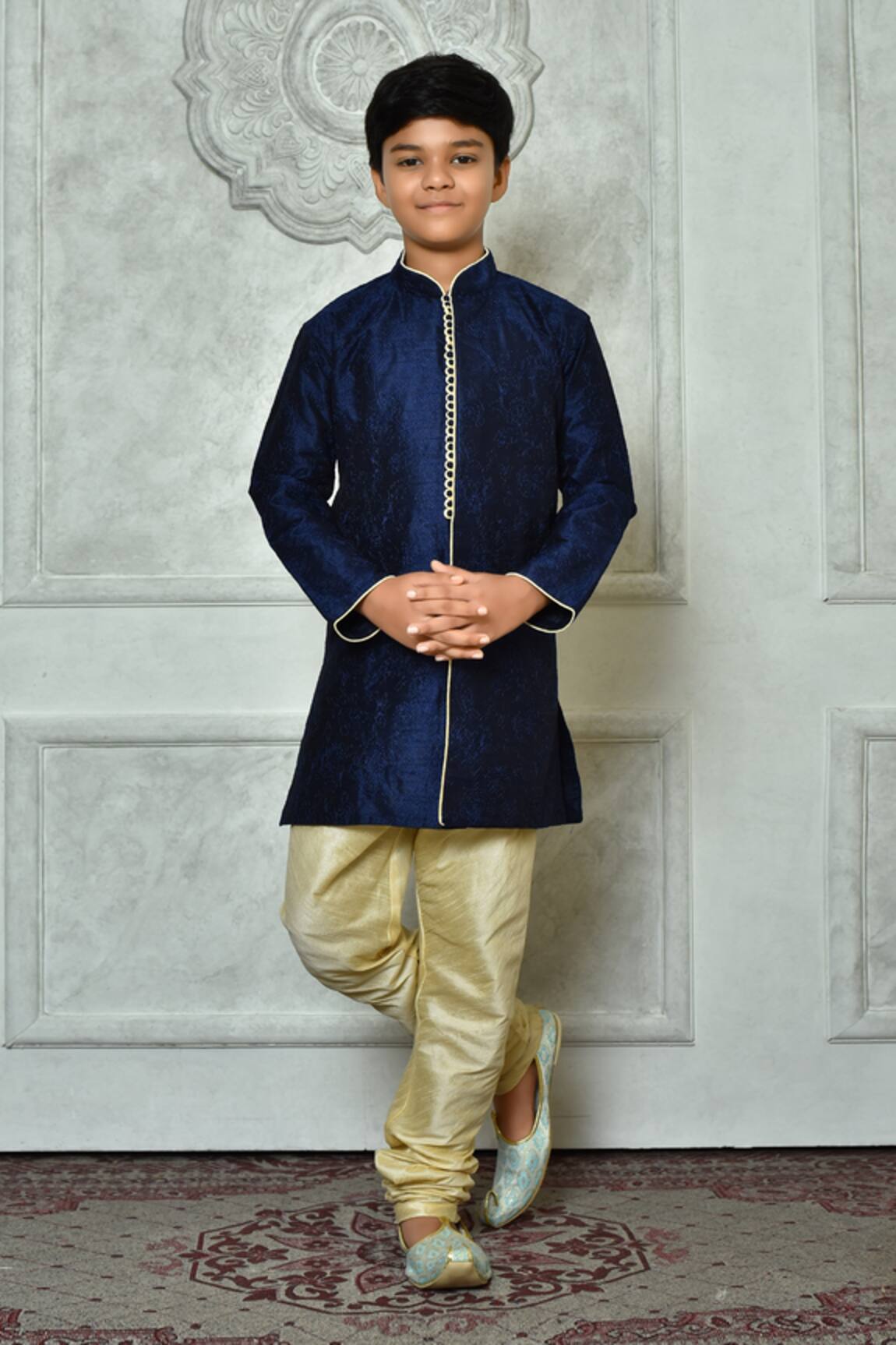 Petite Pomme Flora & Leaf Embroidered Kurta Set 