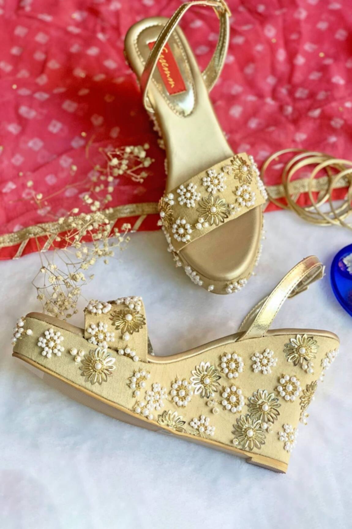 Essem Mott Embroidered Wedges