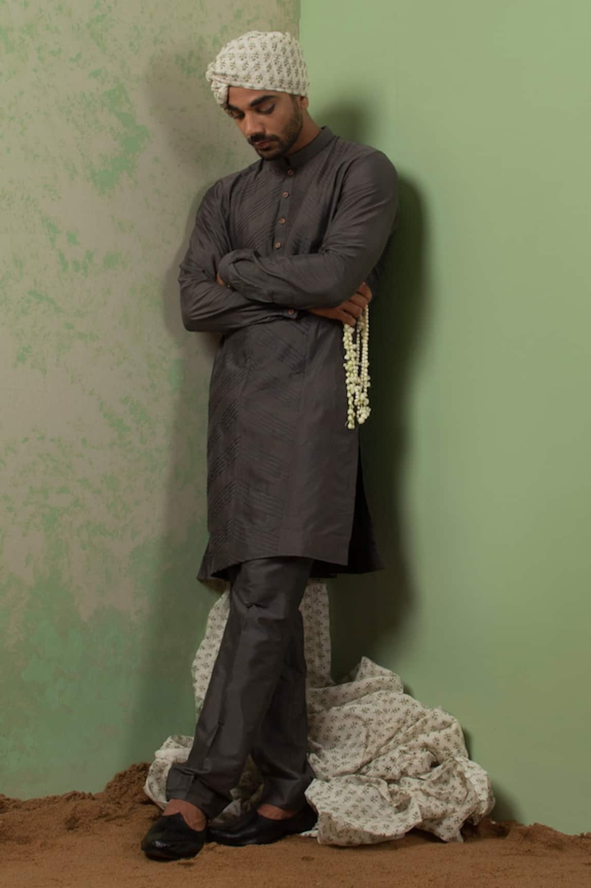 Ankita Shahabadi Tushn Pleated Kurta