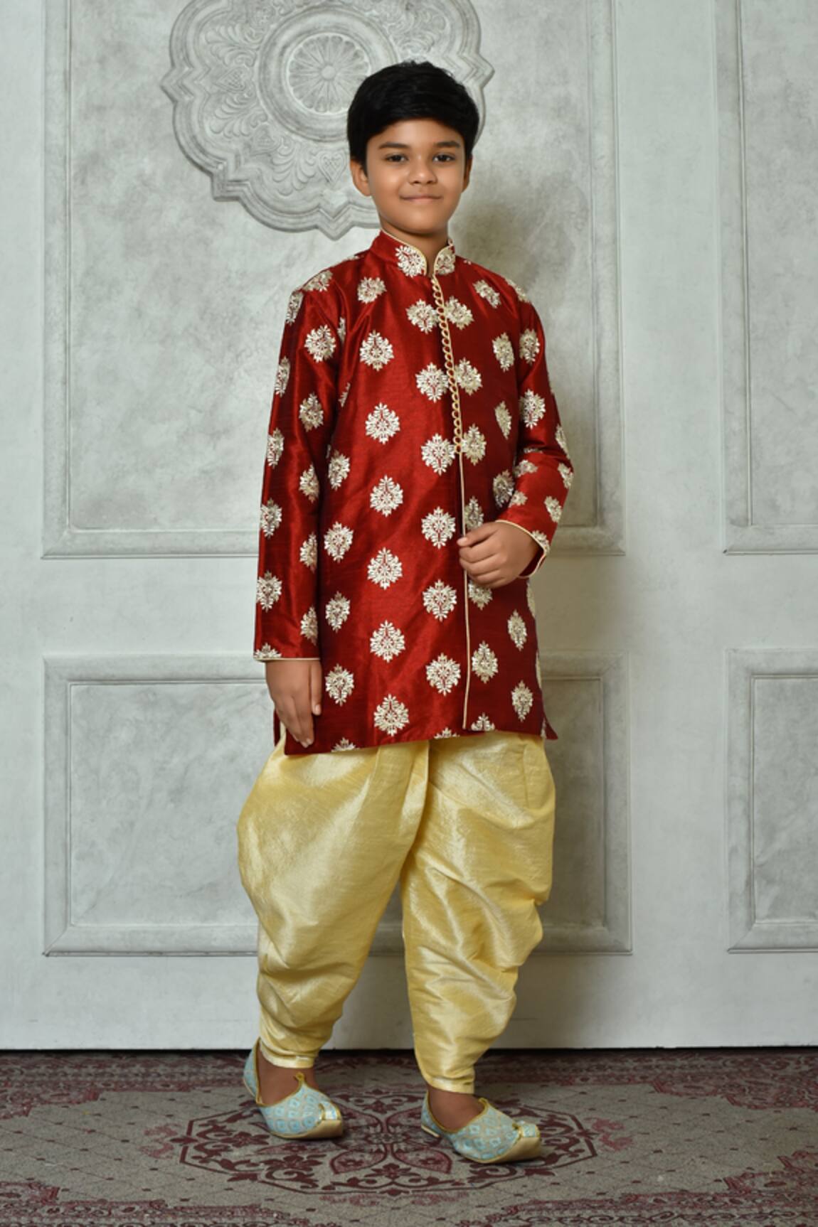 Petite Pomme Flora Embroidered Kurta & Patiala Pant Set